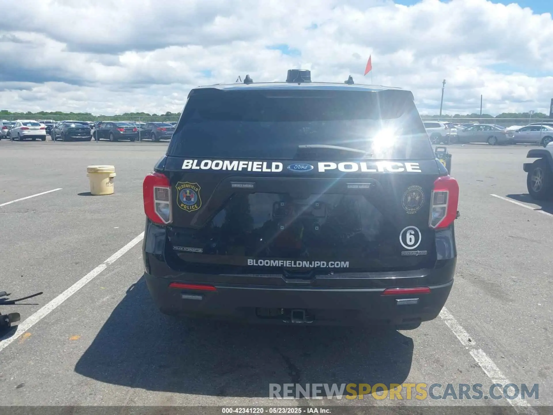 15 fotografías del automóvil dañado 1FM5K8AB1PGC18265 FORD POLICE INTERCEPTOR 2023