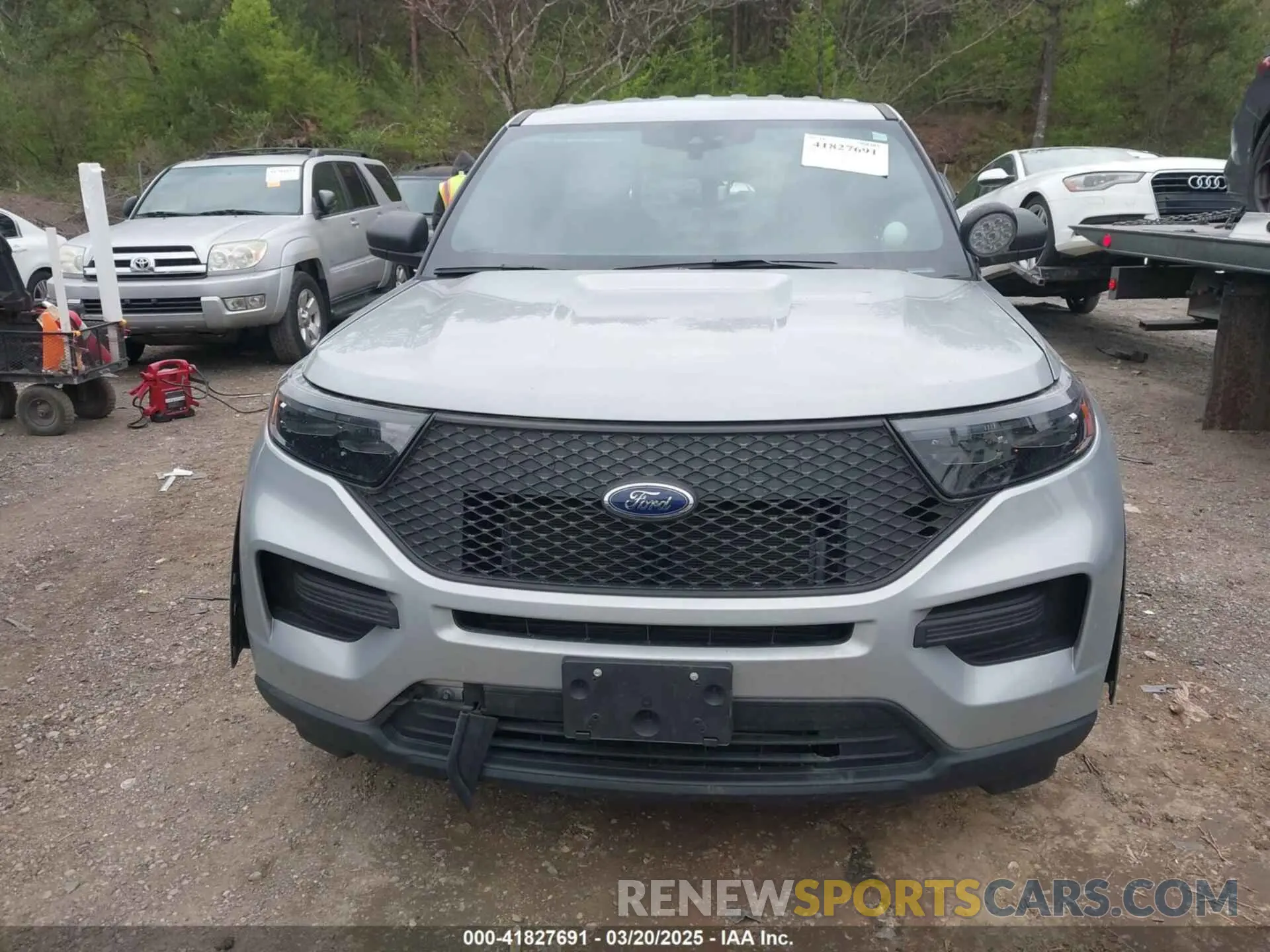 12 fotografías del automóvil dañado 1FM5K8AB2PGA36574 FORD POLICE INTERCEPTOR 2023