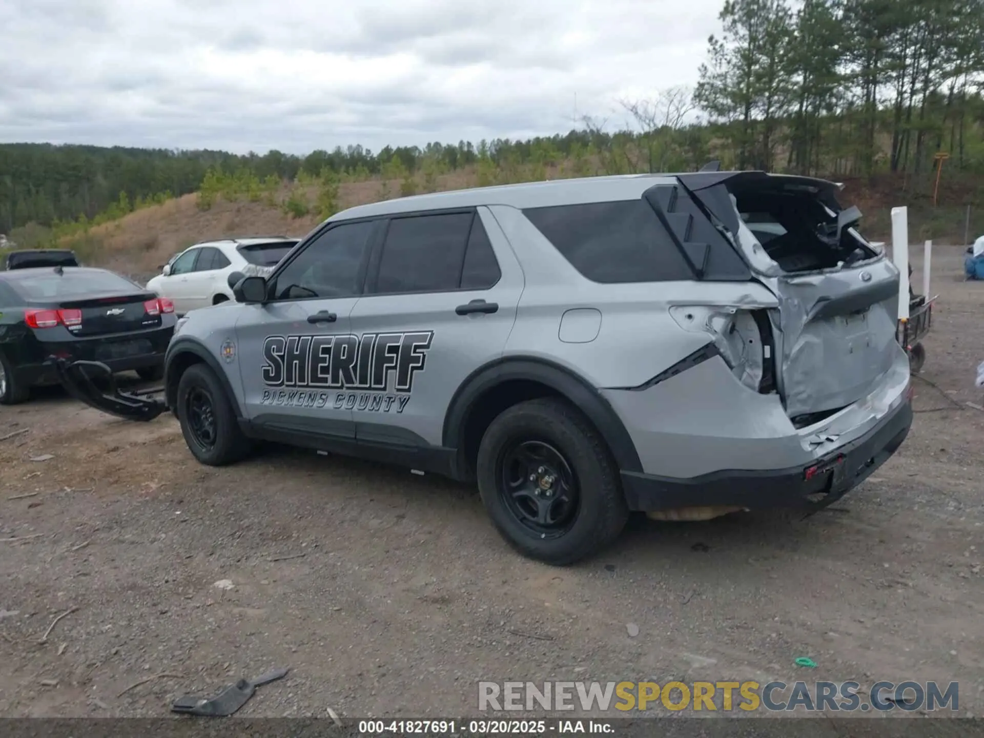 14 fotografías del automóvil dañado 1FM5K8AB2PGA36574 FORD POLICE INTERCEPTOR 2023