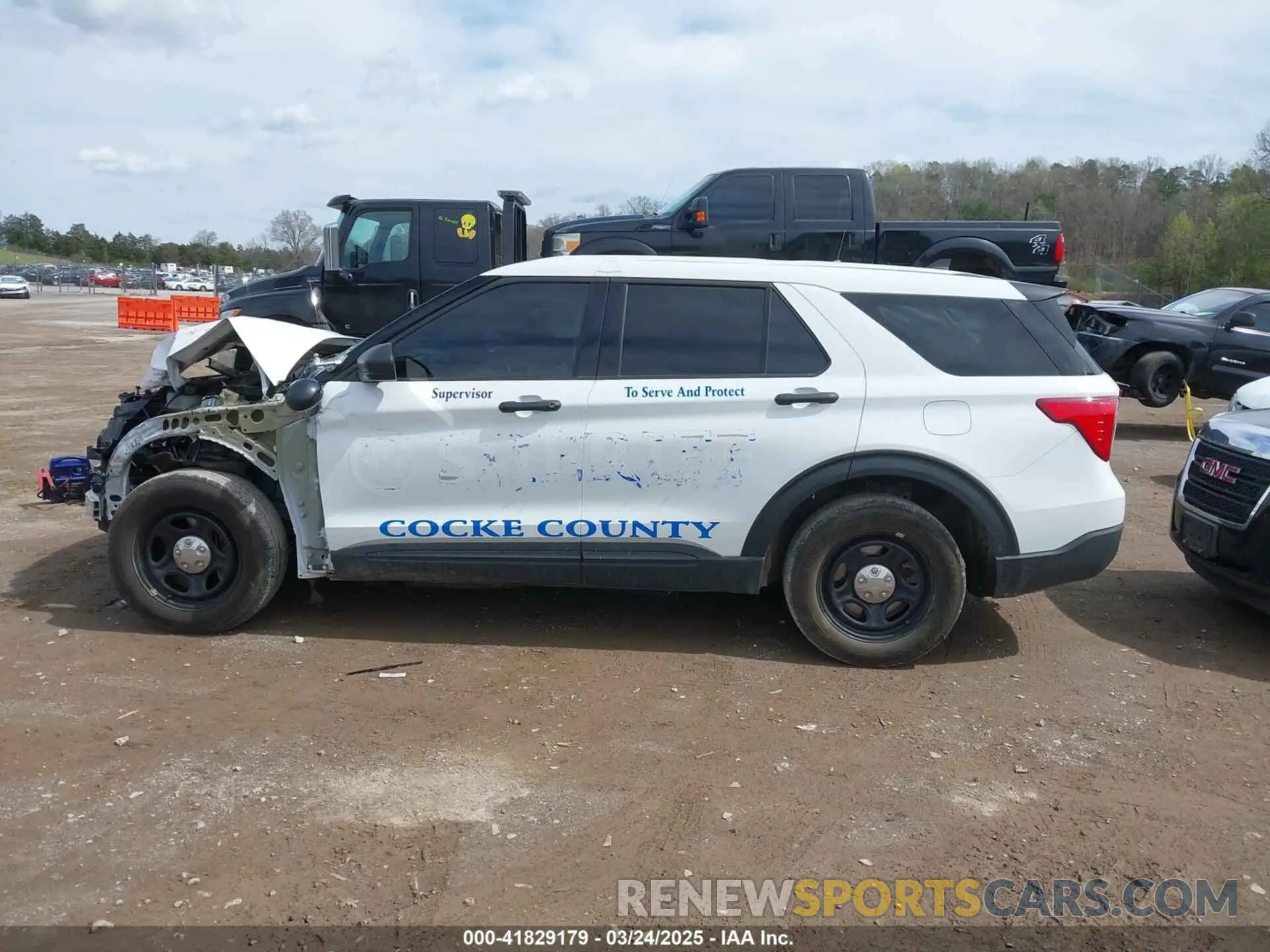 15 fotografías del automóvil dañado 1FM5K8AB3PGA62908 FORD POLICE INTERCEPTOR 2023