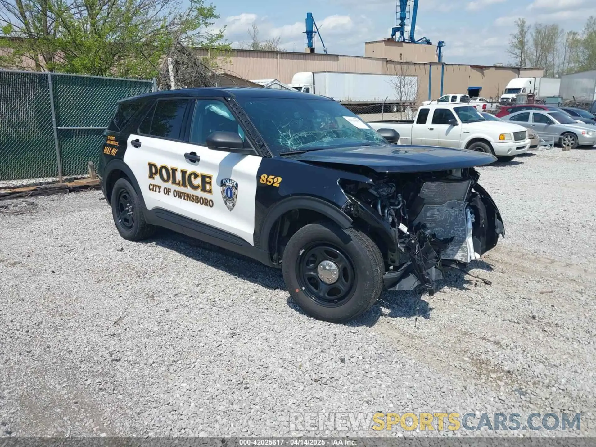 1 fotografías del automóvil dañado 1FM5K8AB3PGB15431 FORD POLICE INTERCEPTOR 2023