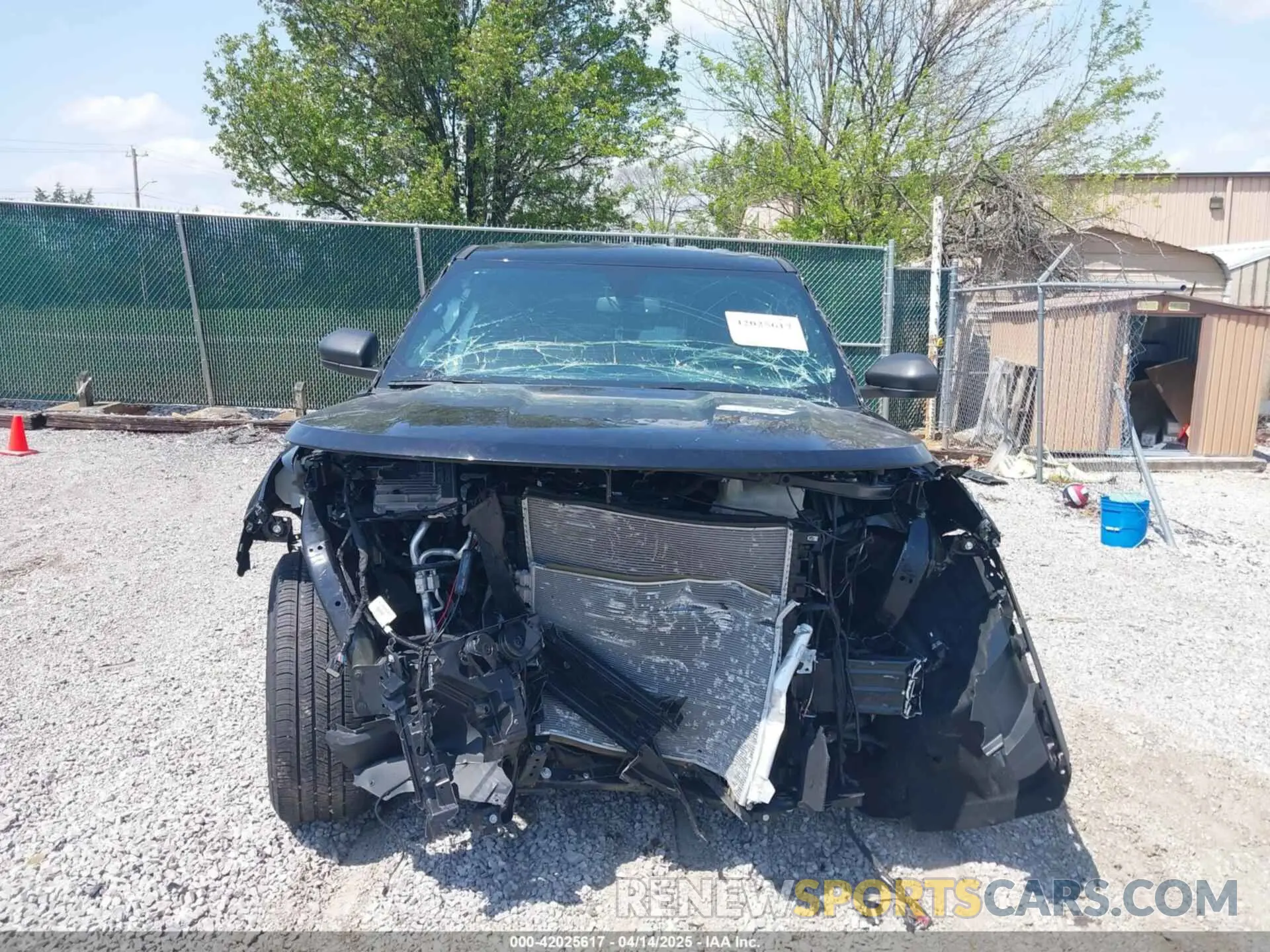 12 fotografías del automóvil dañado 1FM5K8AB3PGB15431 FORD POLICE INTERCEPTOR 2023
