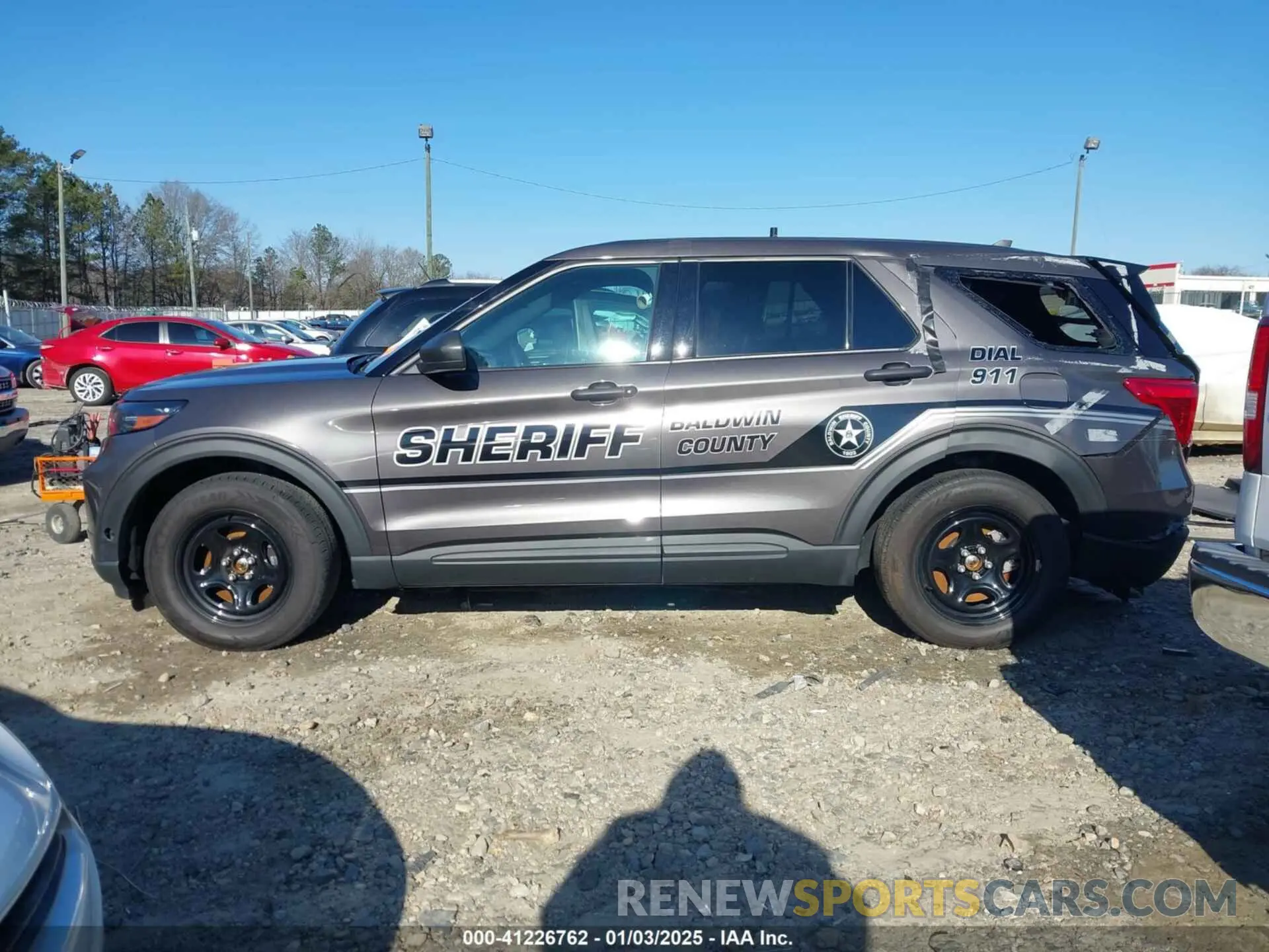 15 fotografías del automóvil dañado 1FM5K8AB4PGA62643 FORD POLICE INTERCEPTOR 2023