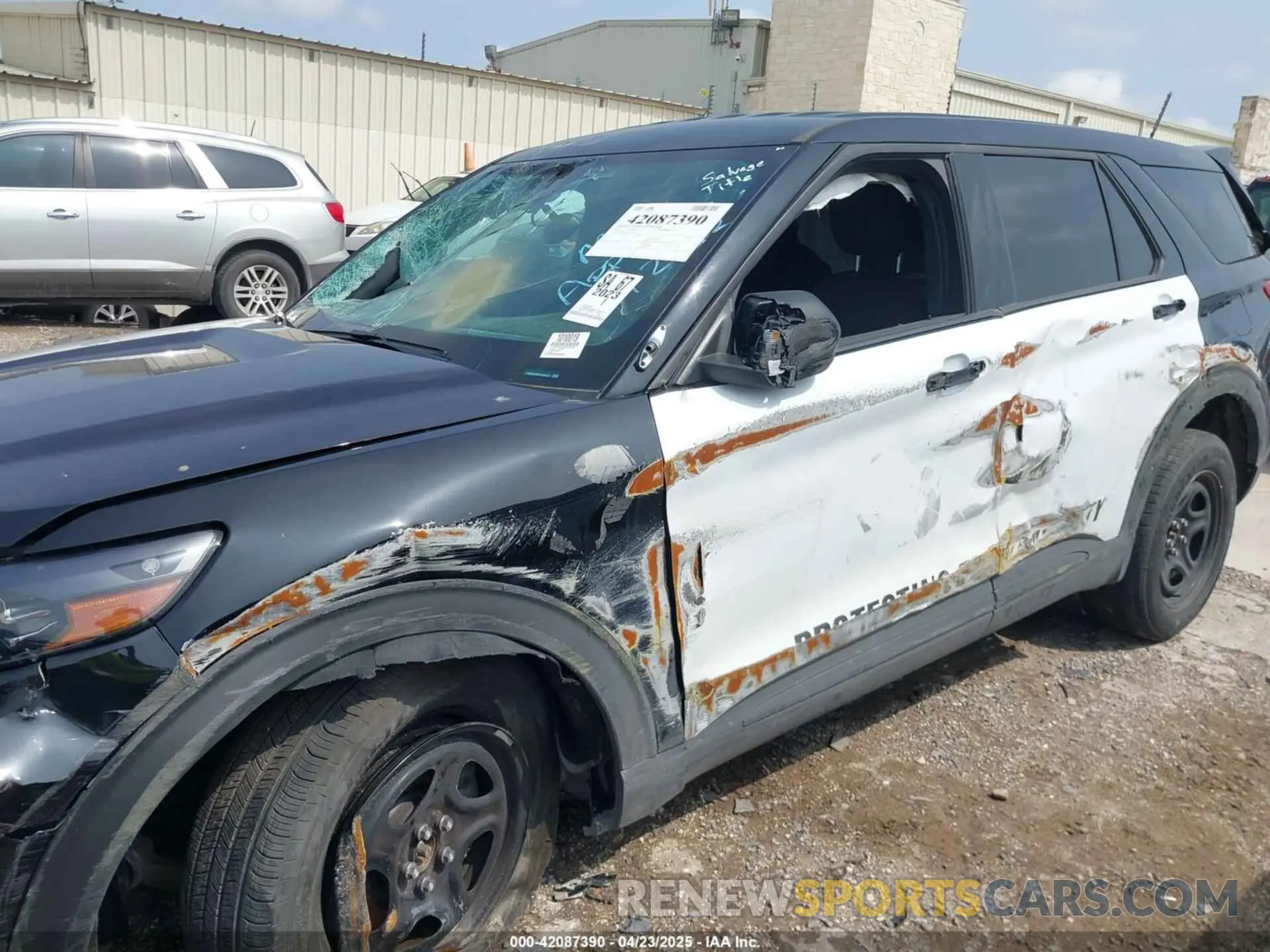 6 fotografías del automóvil dañado 1FM5K8AB5PGC00433 FORD POLICE INTERCEPTOR 2023