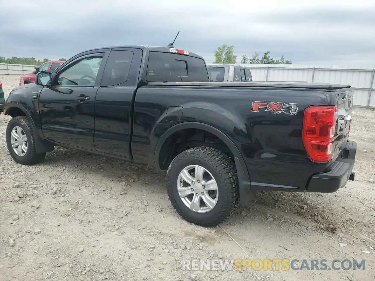 2 fotografías del automóvil dañado 1FTER1FH3KLA54117 FORD RANGER 2019
