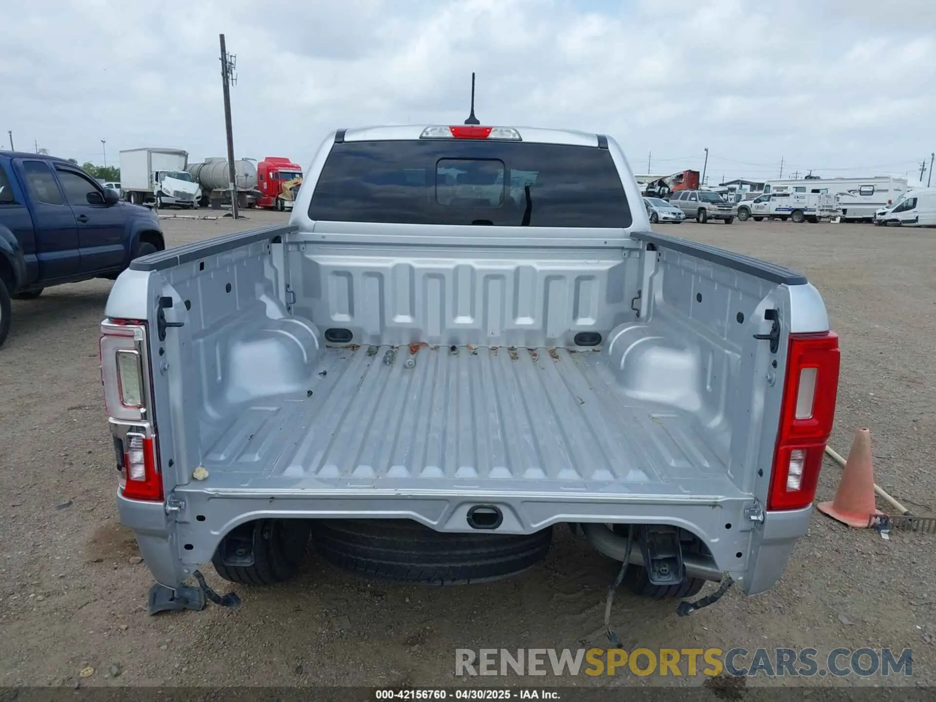 17 fotografías del automóvil dañado 1FTER4EH0KLA68382 FORD RANGER 2019