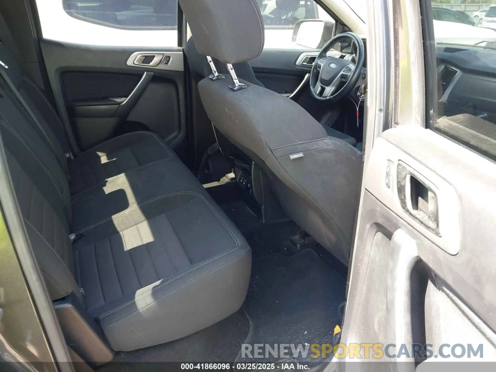 8 fotografías del automóvil dañado 1FTER4EH0KLA79236 FORD RANGER 2019