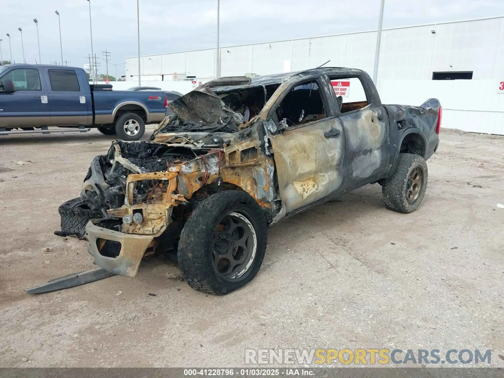 2 fotografías del automóvil dañado 1FTER4FH8KLB21084 FORD RANGER 2019