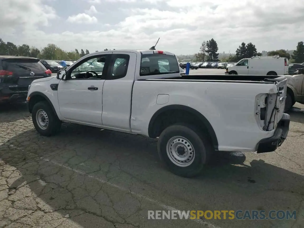 2 fotografías del automóvil dañado 1FTER1EH2LLA39319 FORD RANGER 2020