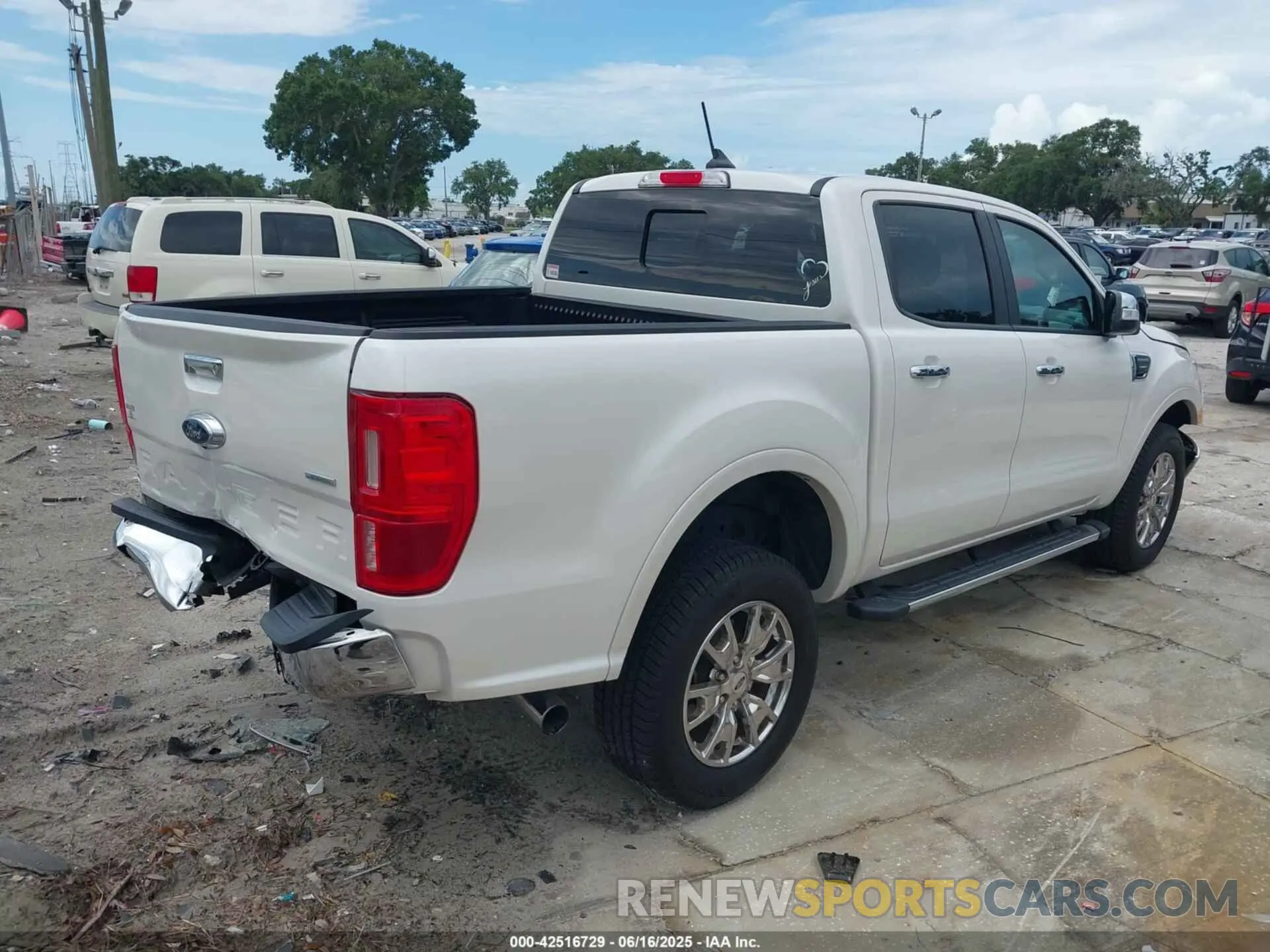 4 fotografías del automóvil dañado 1FTER4EH2LLA37507 FORD RANGER 2020