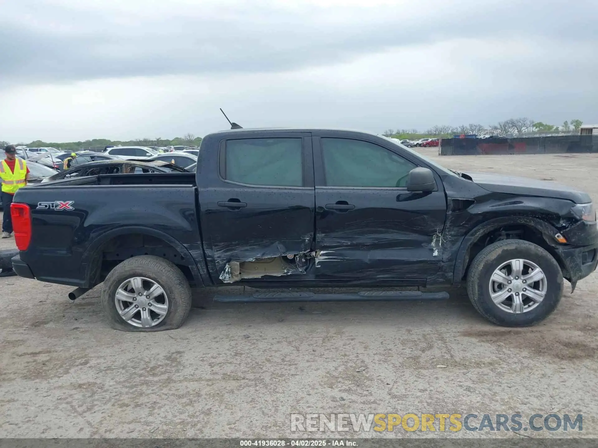 14 fotografías del automóvil dañado 1FTER4EH7LLA63844 FORD RANGER 2020