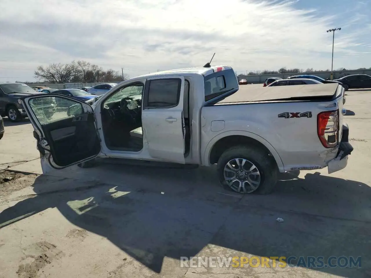 2 fotografías del automóvil dañado 1FTER4FH2LLA06109 FORD RANGER 2020