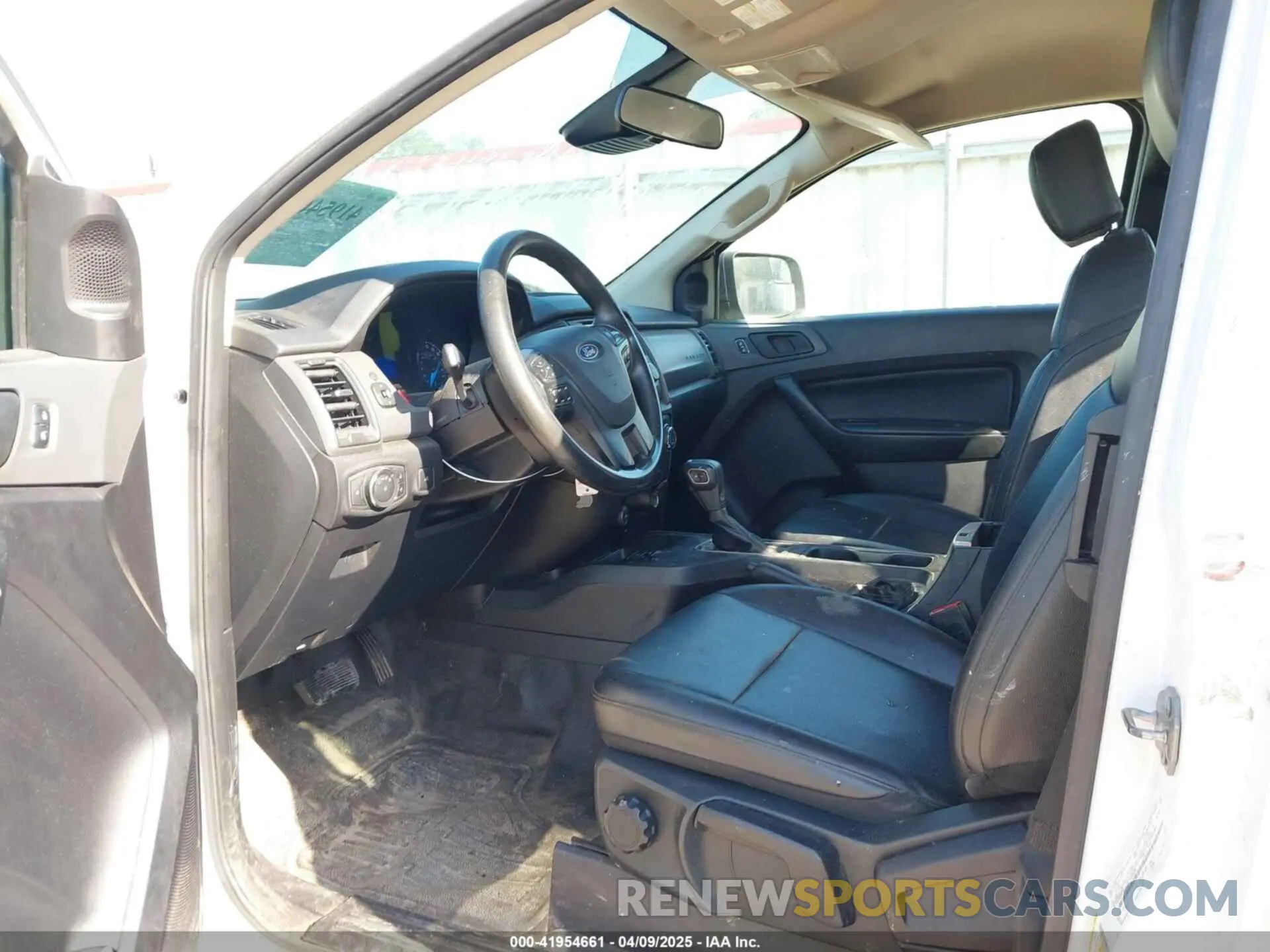 5 fotografías del automóvil dañado 1FTER1EH9MLD00849 FORD RANGER 2021
