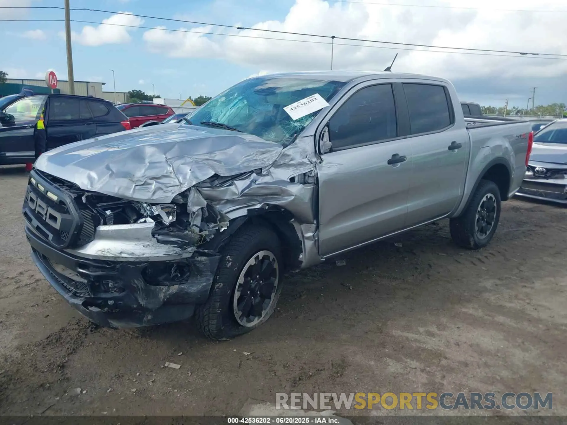 2 fotografías del automóvil dañado 1FTER4EH9MLD28376 FORD RANGER 2021