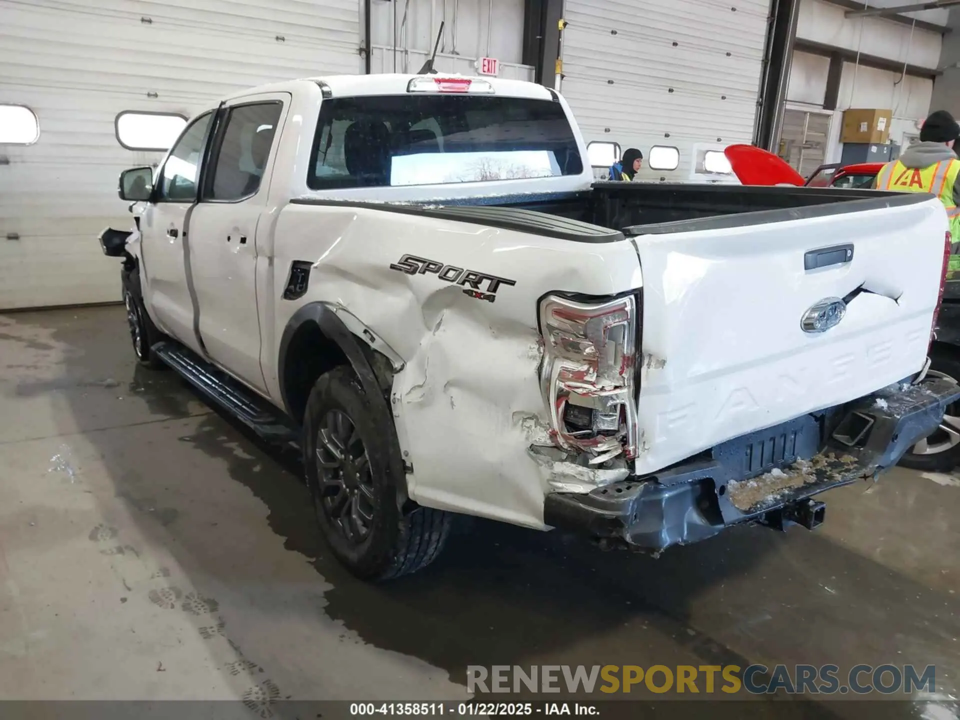 3 fotografías del automóvil dañado 1FTER4FH4MLD43124 FORD RANGER 2021
