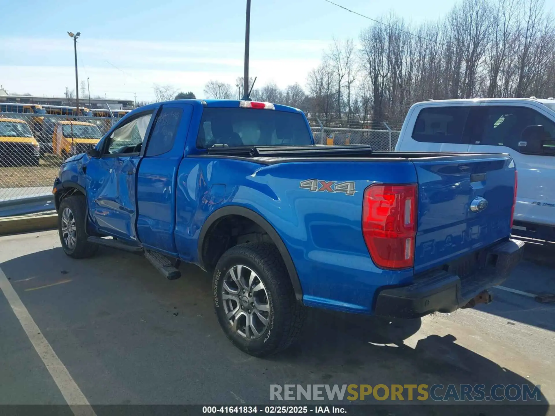 3 fotografías del automóvil dañado 1FTER1FH5NLD20564 FORD RANGER 2022