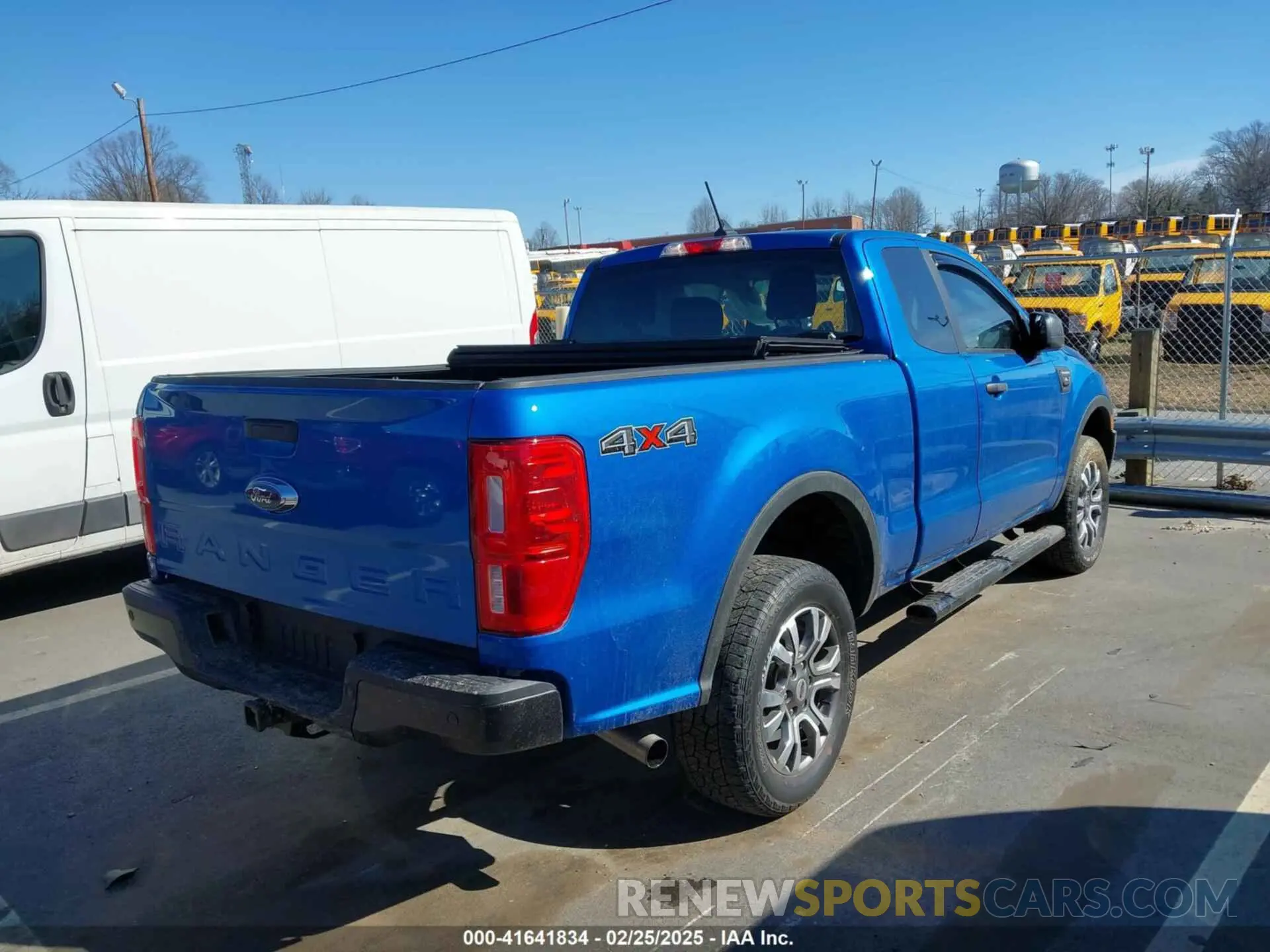 4 fotografías del automóvil dañado 1FTER1FH5NLD20564 FORD RANGER 2022