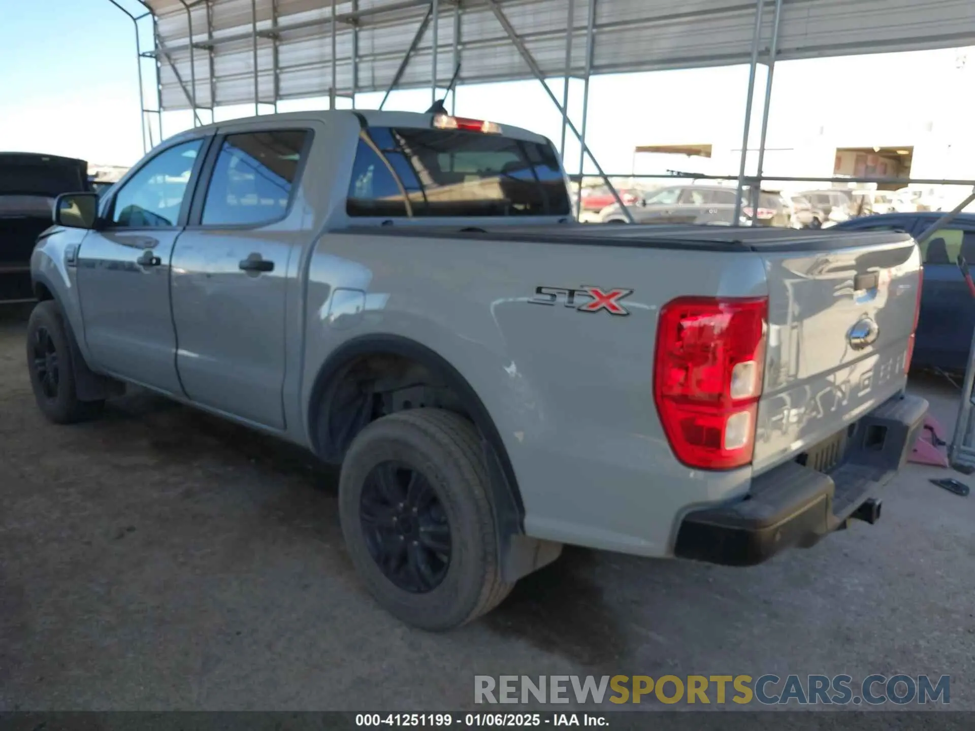 3 fotografías del automóvil dañado 1FTER4EH9NLD13975 FORD RANGER 2022
