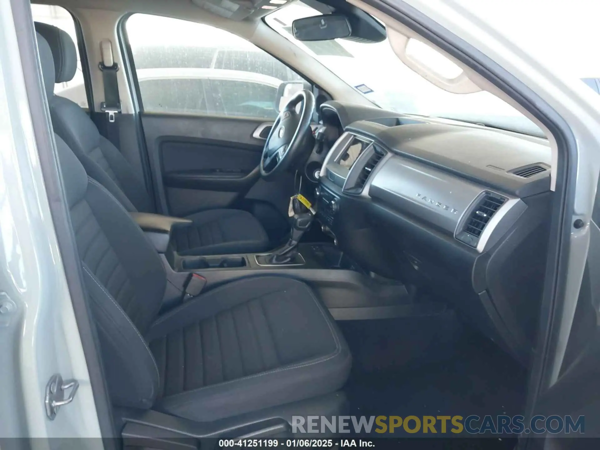 5 fotografías del automóvil dañado 1FTER4EH9NLD13975 FORD RANGER 2022