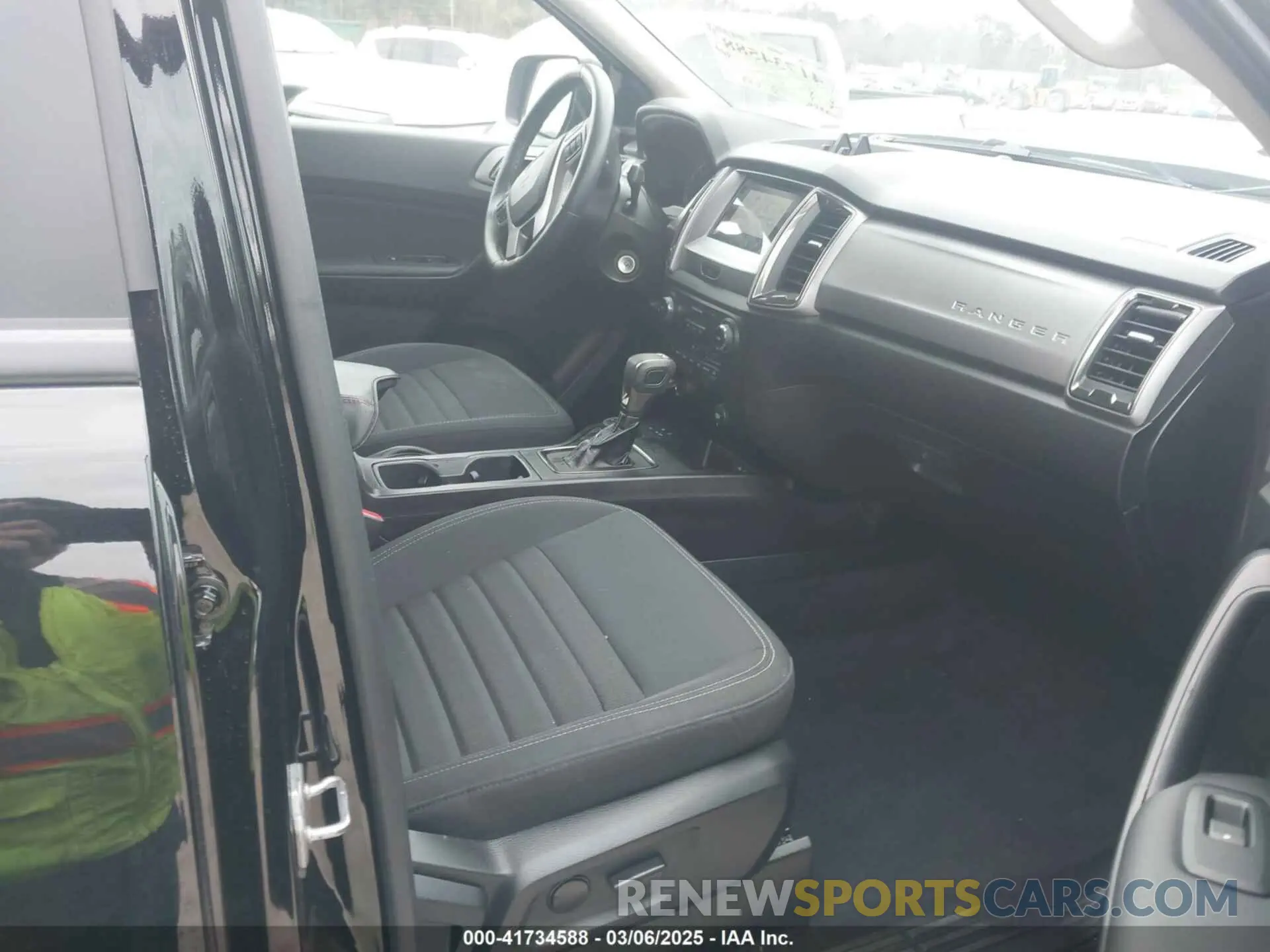 5 fotografías del automóvil dañado 1FTER4FH1NLD54860 FORD RANGER 2022