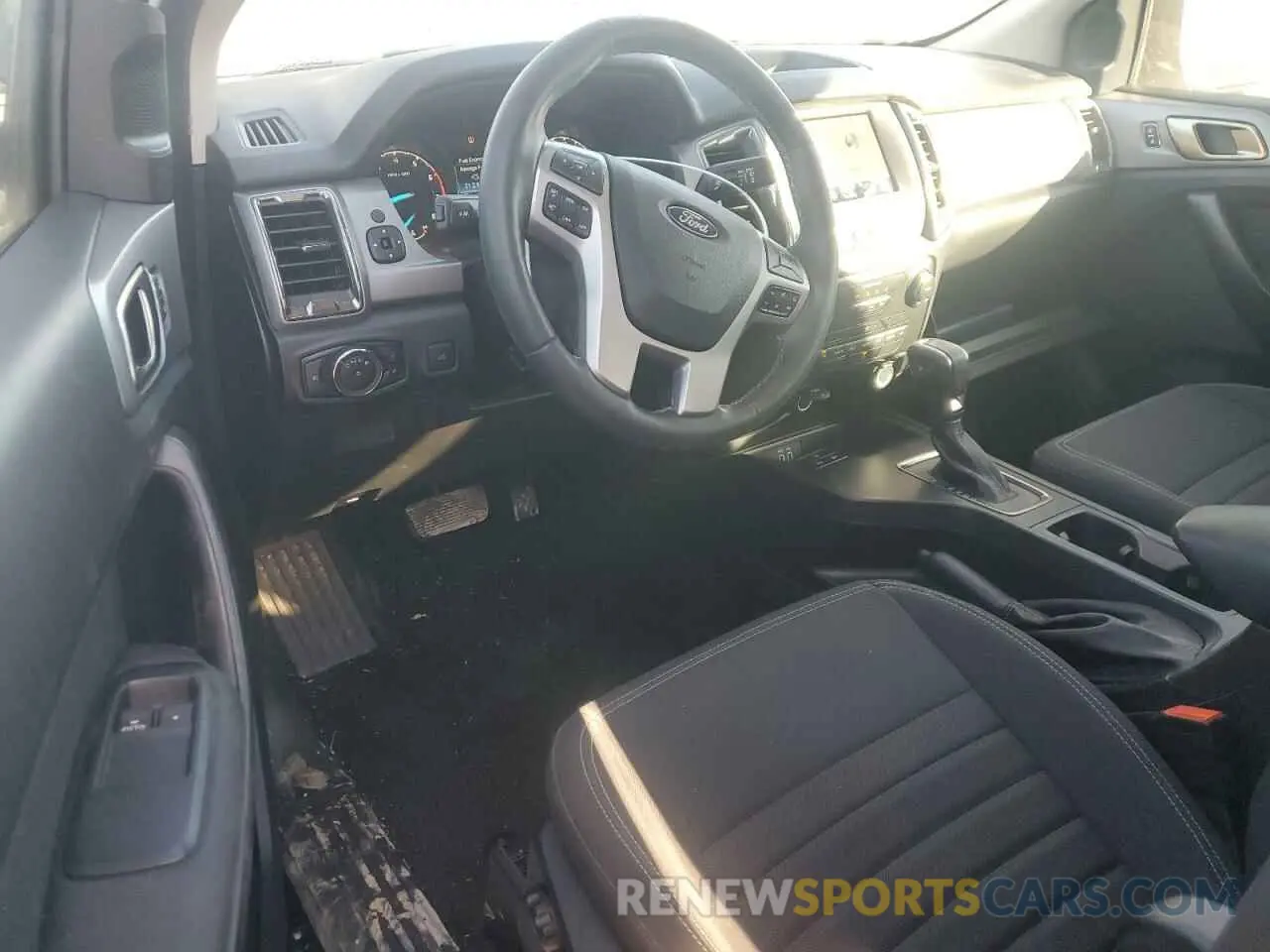 8 fotografías del automóvil dañado 1FTER1EH5PLE27019 FORD RANGER 2023