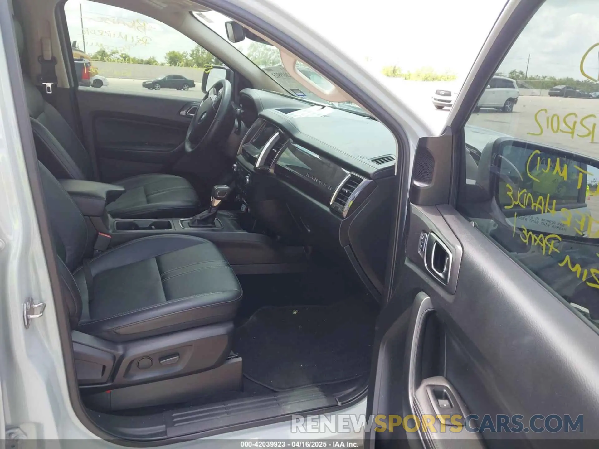 5 fotografías del automóvil dañado 1FTER4EH1PLE06394 FORD RANGER 2023
