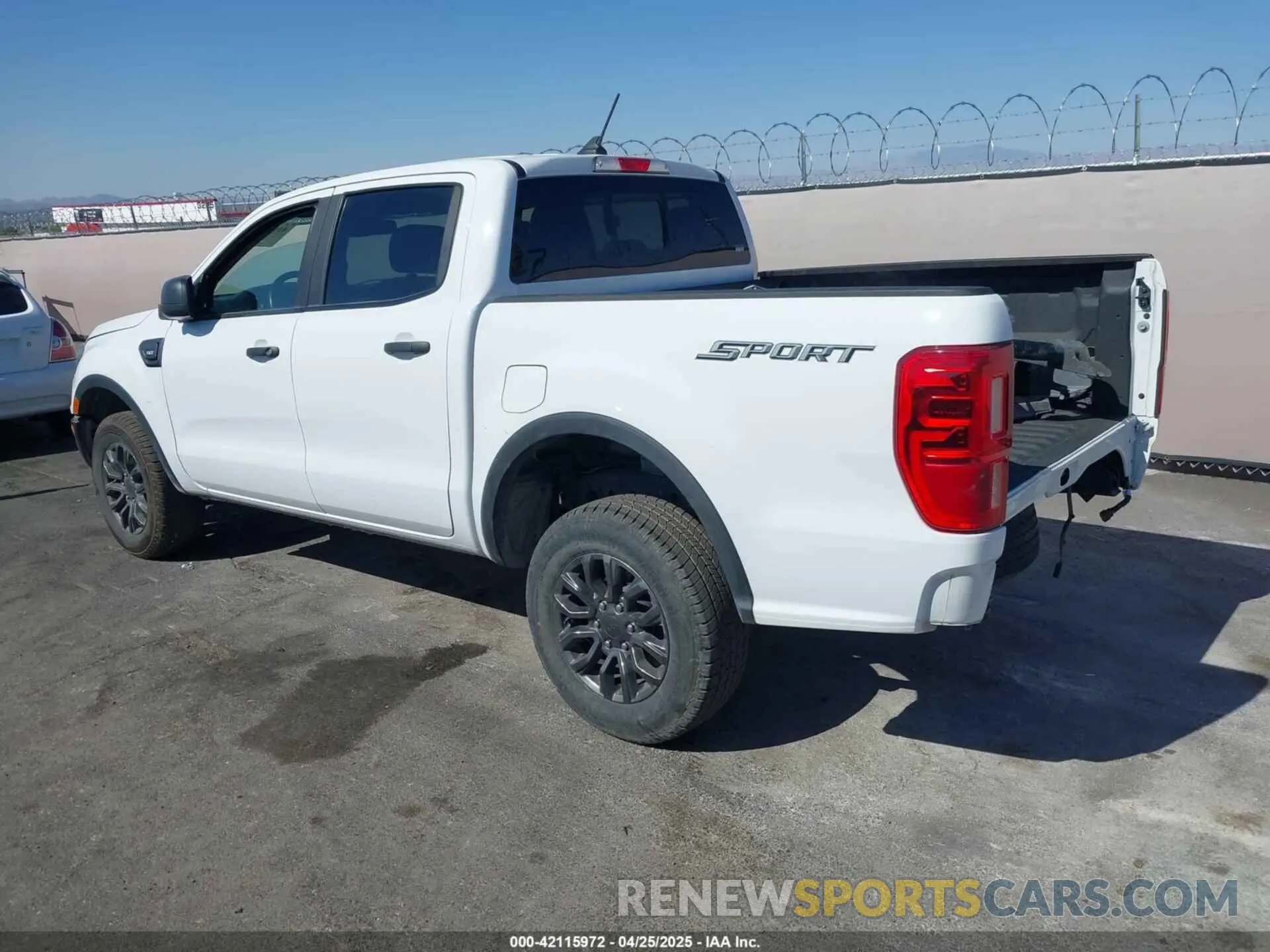 3 fotografías del automóvil dañado 1FTER4EH3PLE17297 FORD RANGER 2023