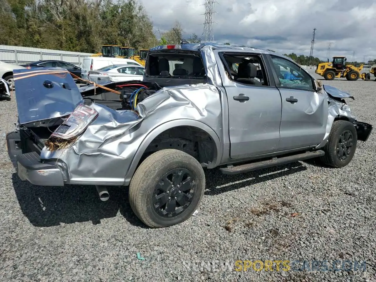 3 fotografías del automóvil dañado 1FTER4EH3PLE30437 FORD RANGER 2023
