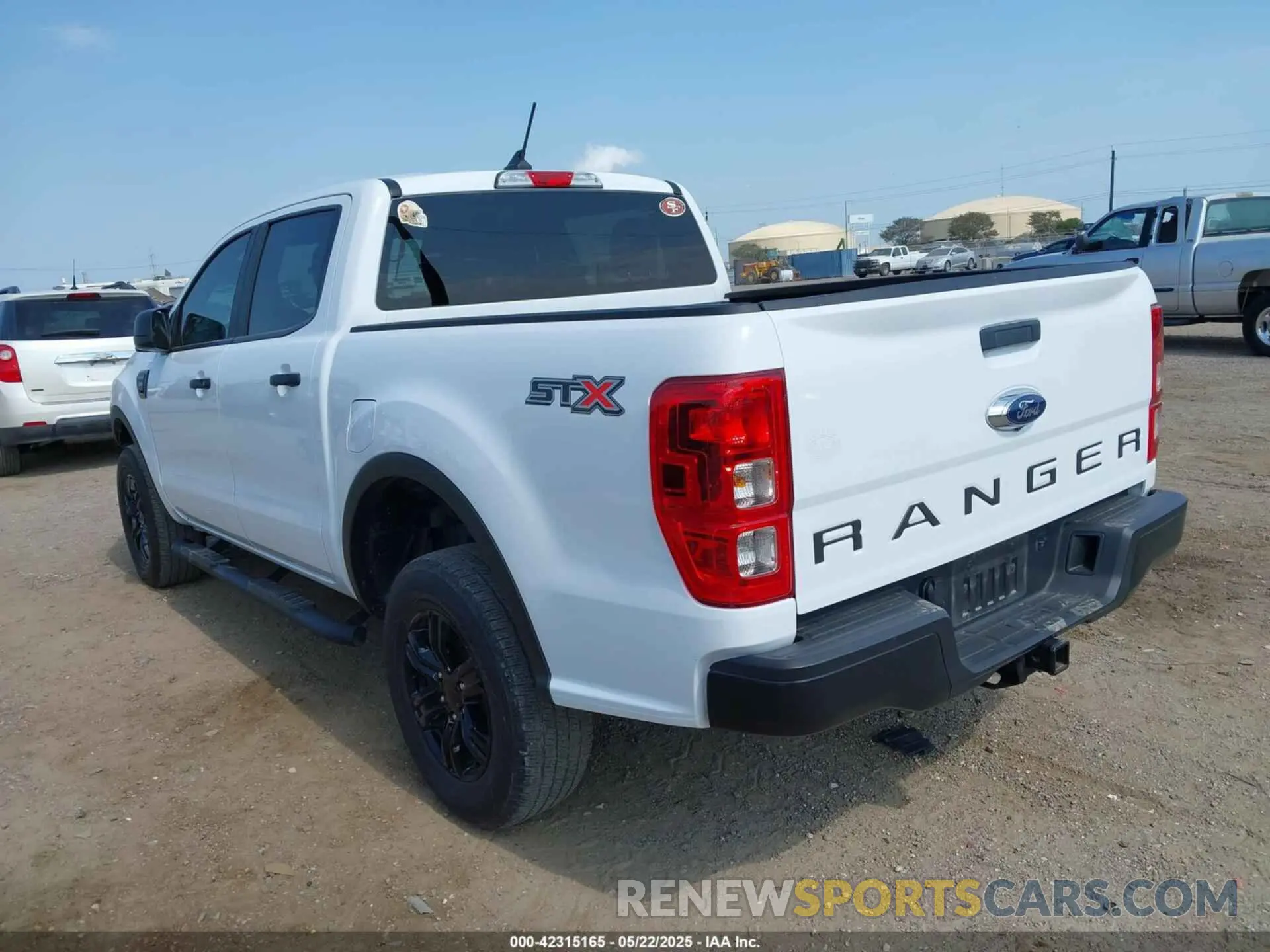 3 fotografías del automóvil dañado 1FTER4EH9PLE34217 FORD RANGER 2023