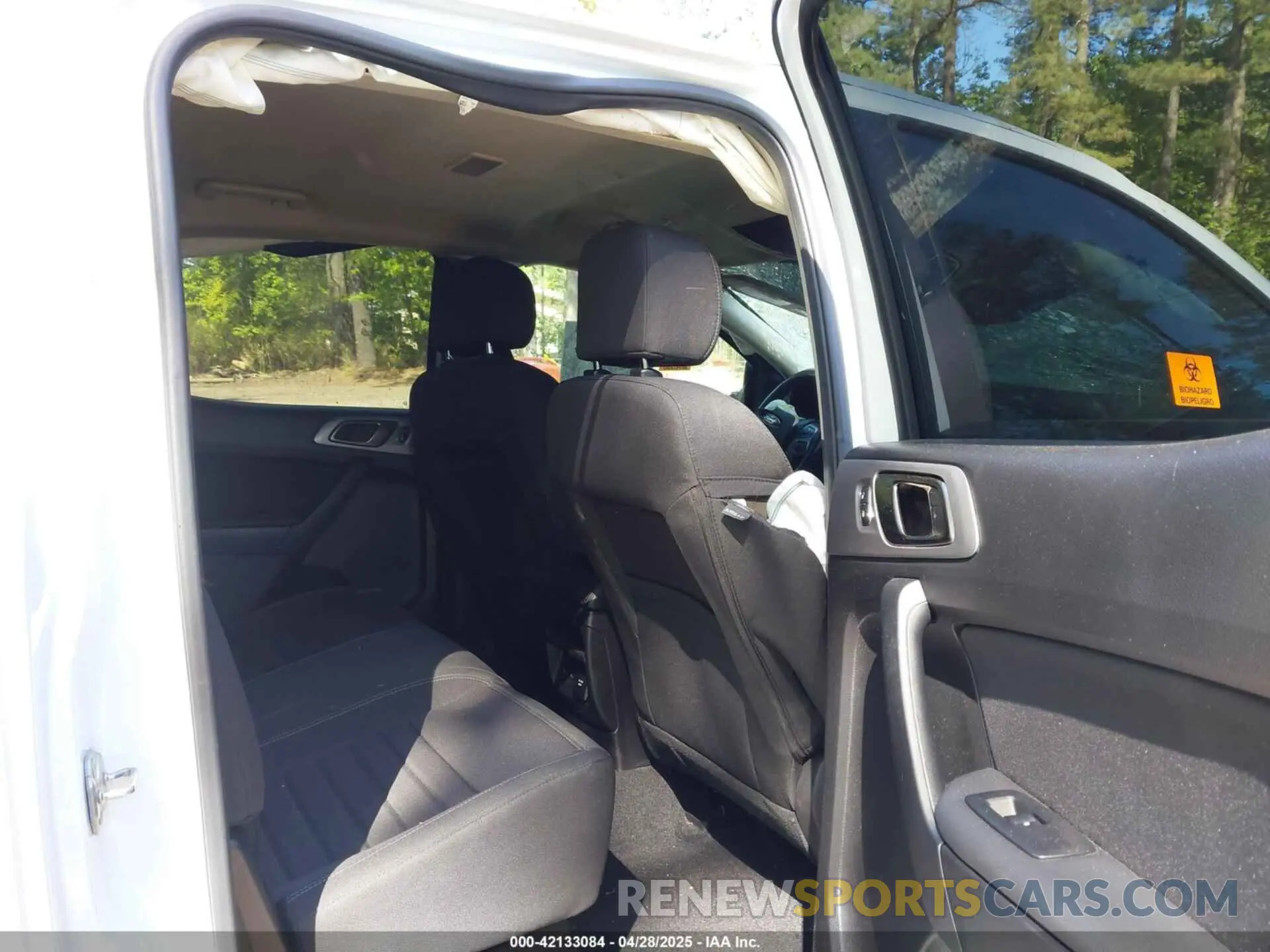 8 fotografías del automóvil dañado 1FTER4FH8PLE17939 FORD RANGER 2023