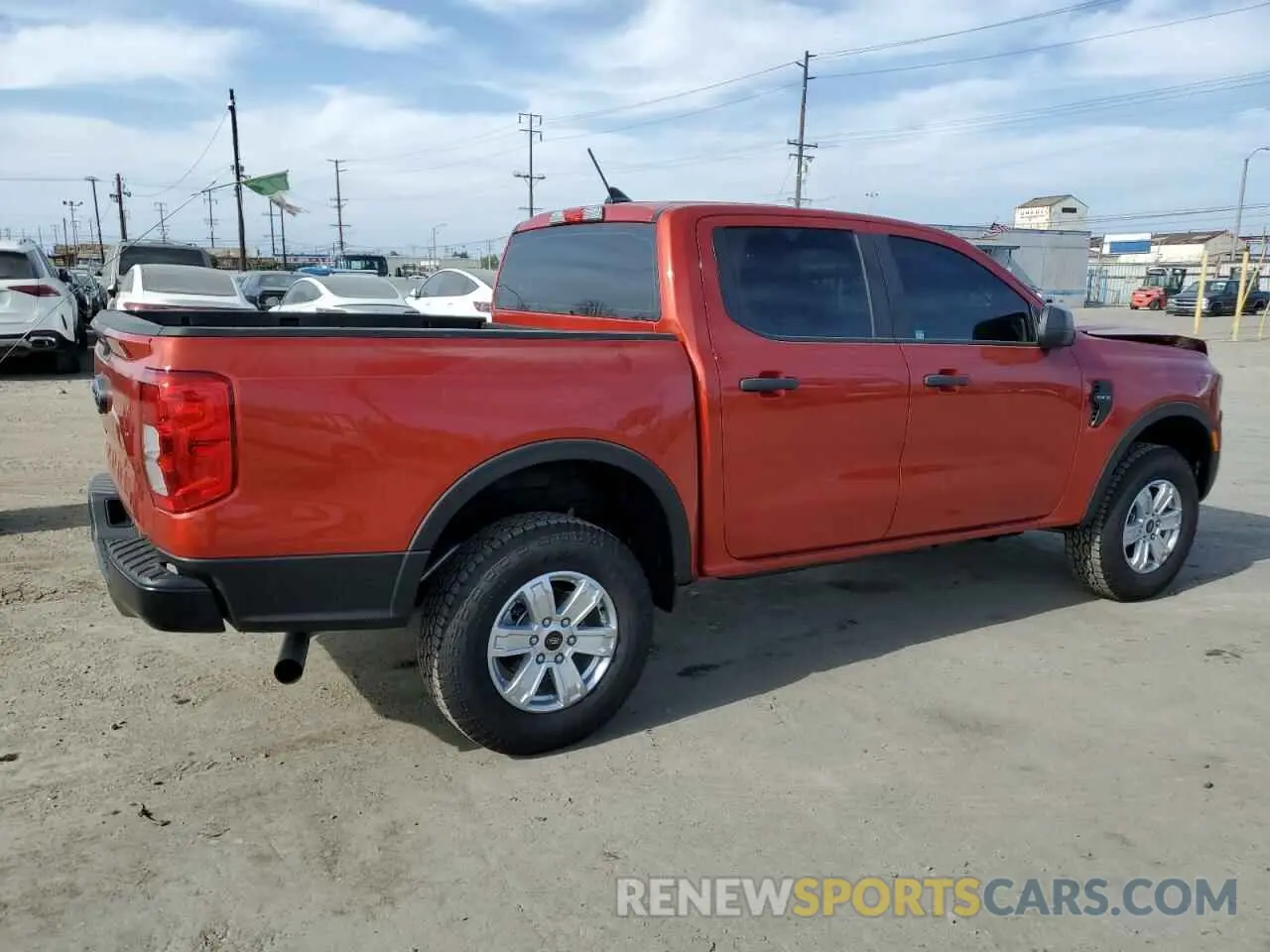 3 fotografías del automóvil dañado 1FTER4BH0RLE71938 FORD RANGER 2024