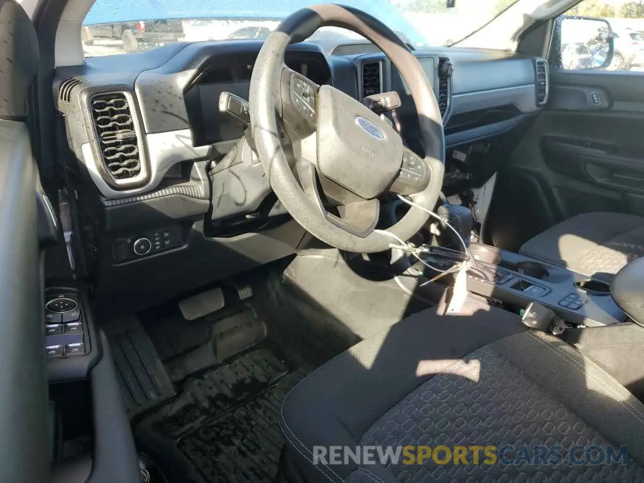 8 fotografías del automóvil dañado 1FTER4BH5RLE05613 FORD RANGER 2024