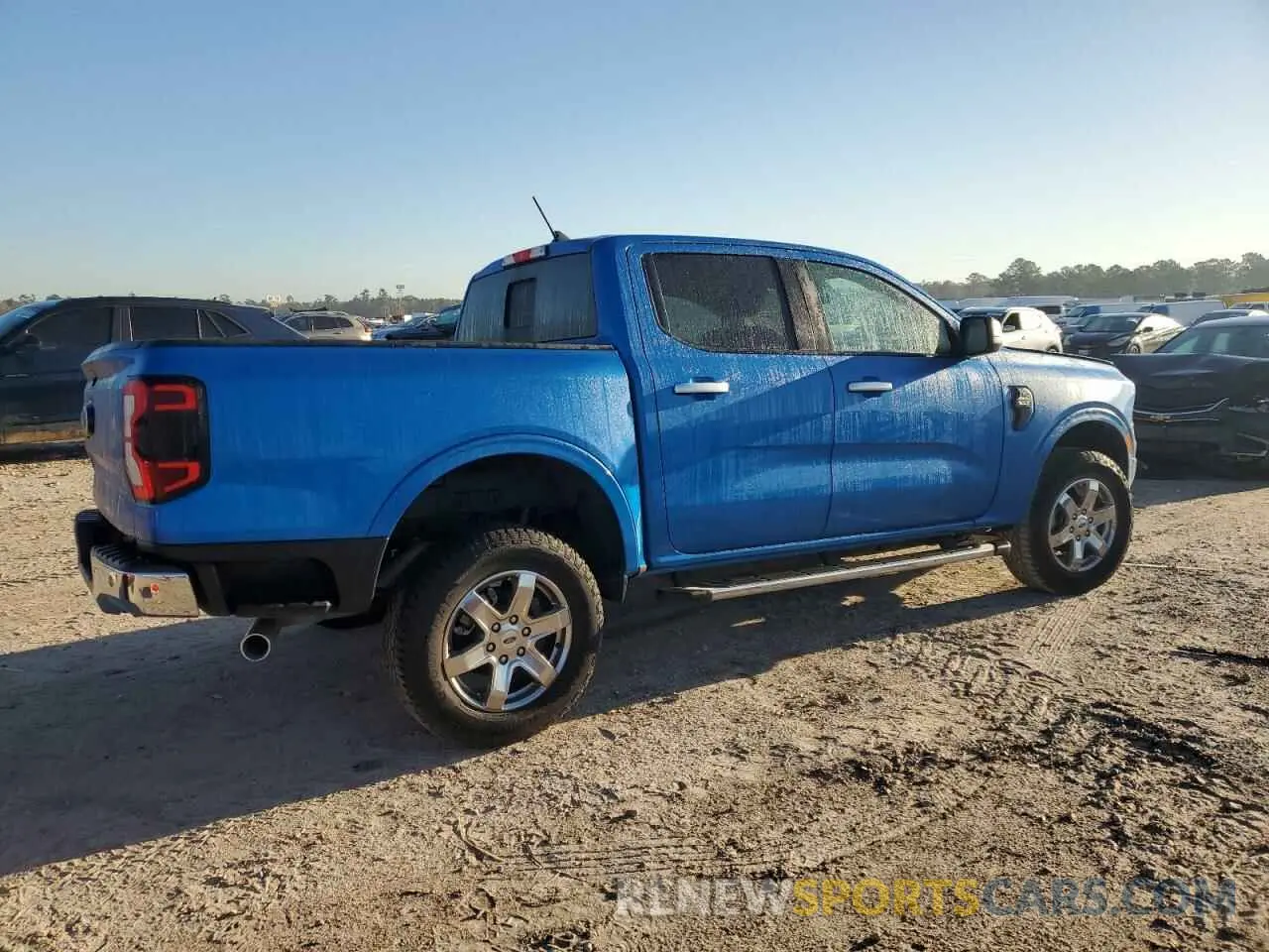 3 fotografías del automóvil dañado 1FTER4GH1RLE01261 FORD RANGER 2024