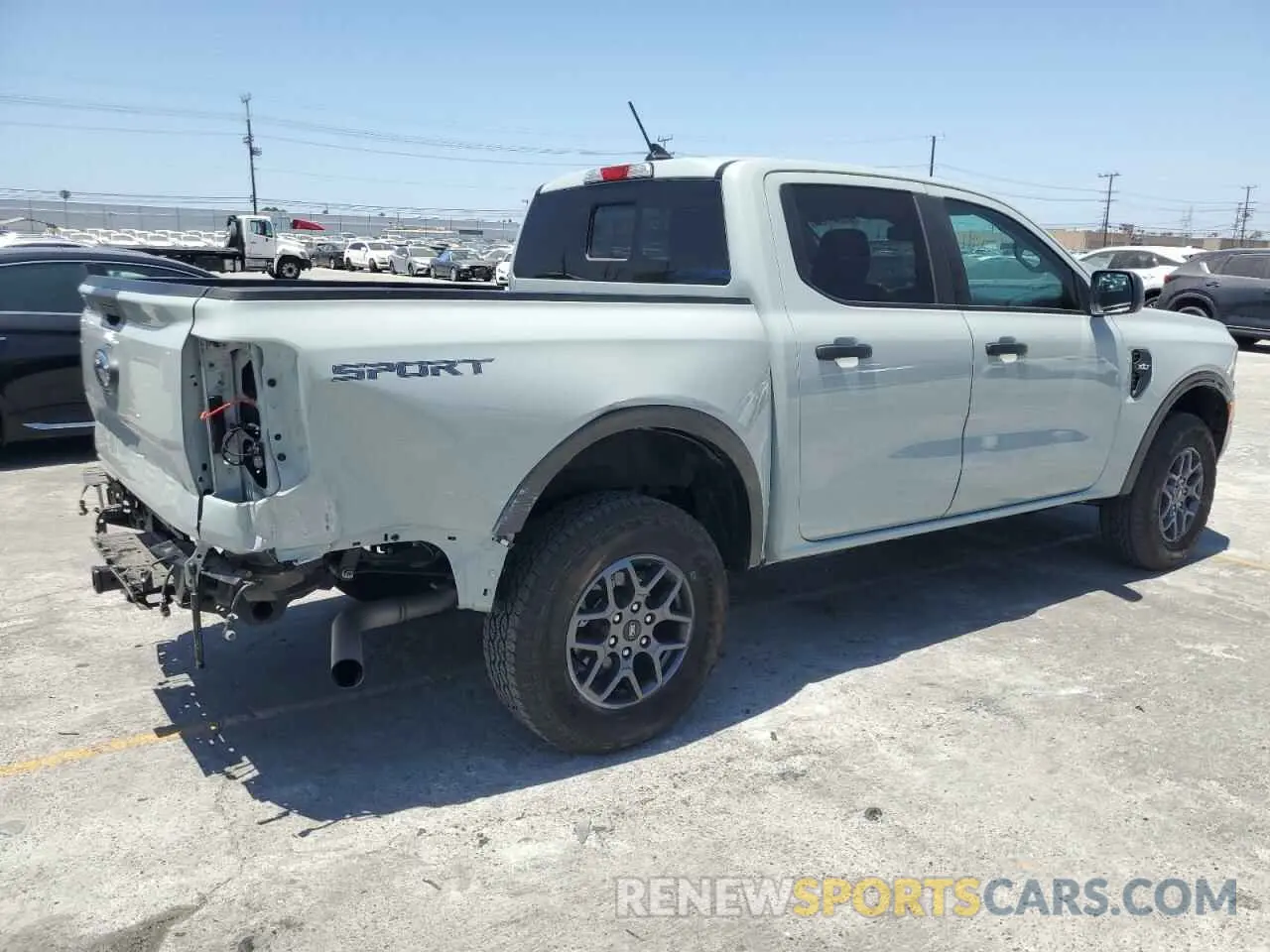 3 fotografías del automóvil dañado 1FTER4GH3RLE06218 FORD RANGER 2024