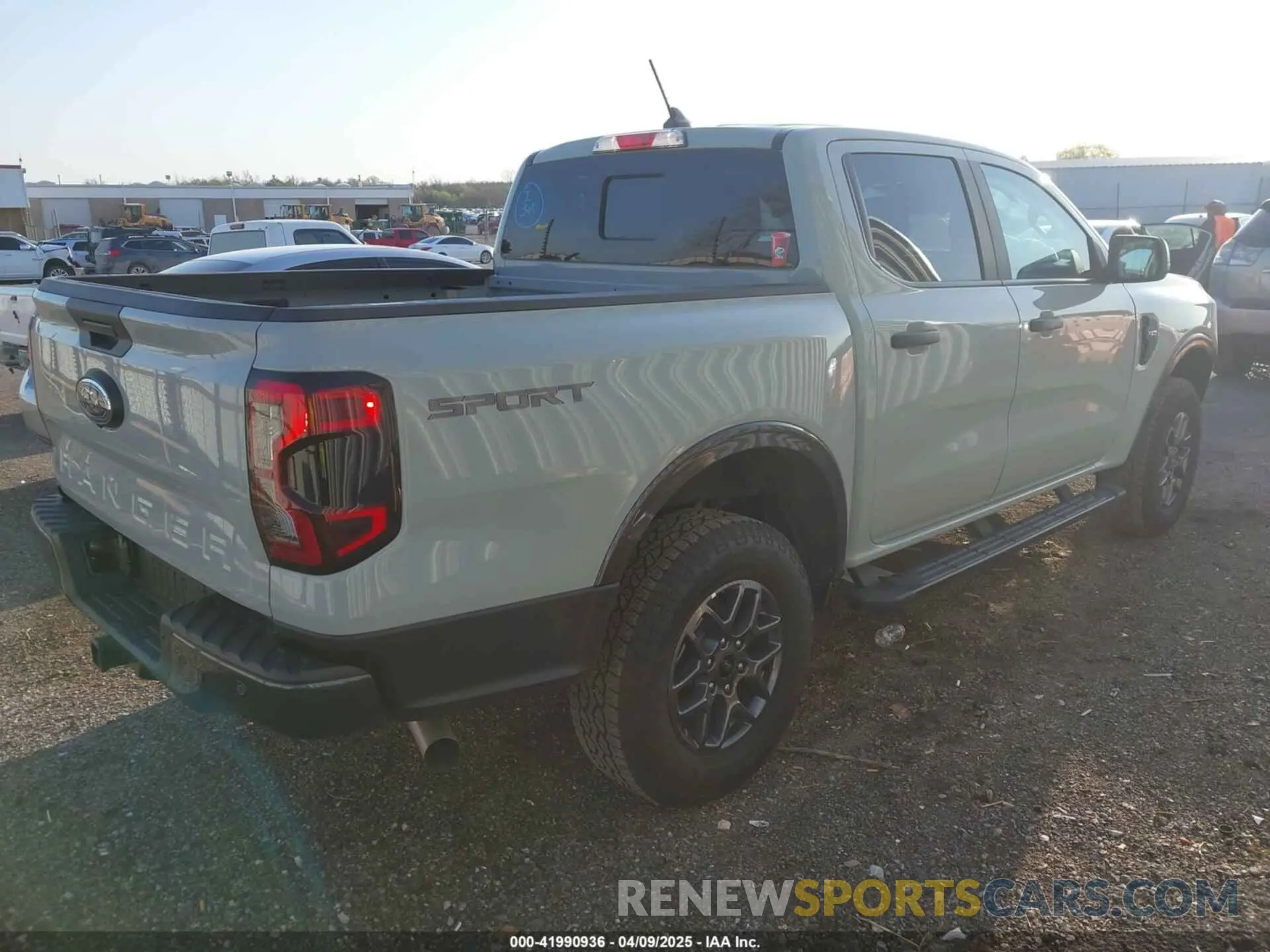 4 fotografías del automóvil dañado 1FTER4GHXRLE59319 FORD RANGER 2024