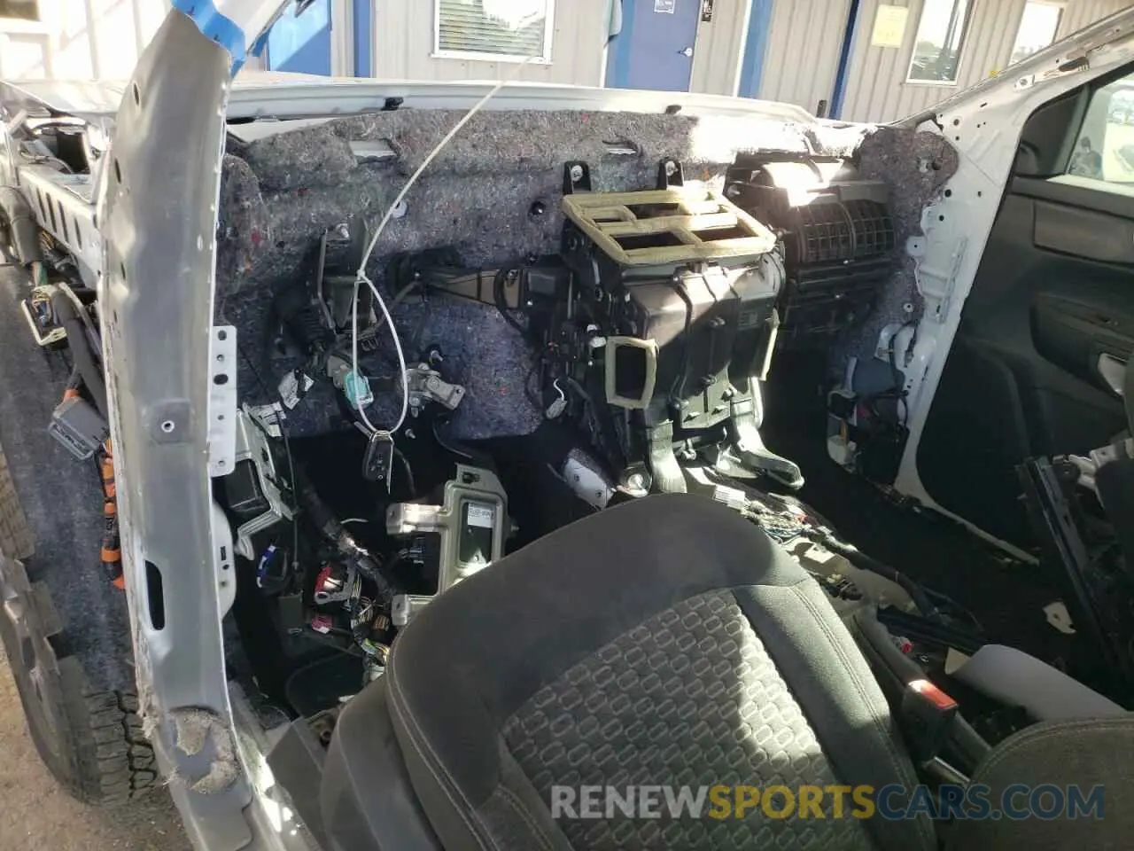 8 fotografías del automóvil dañado 1FTER4HH7RLE29824 FORD RANGER 2024