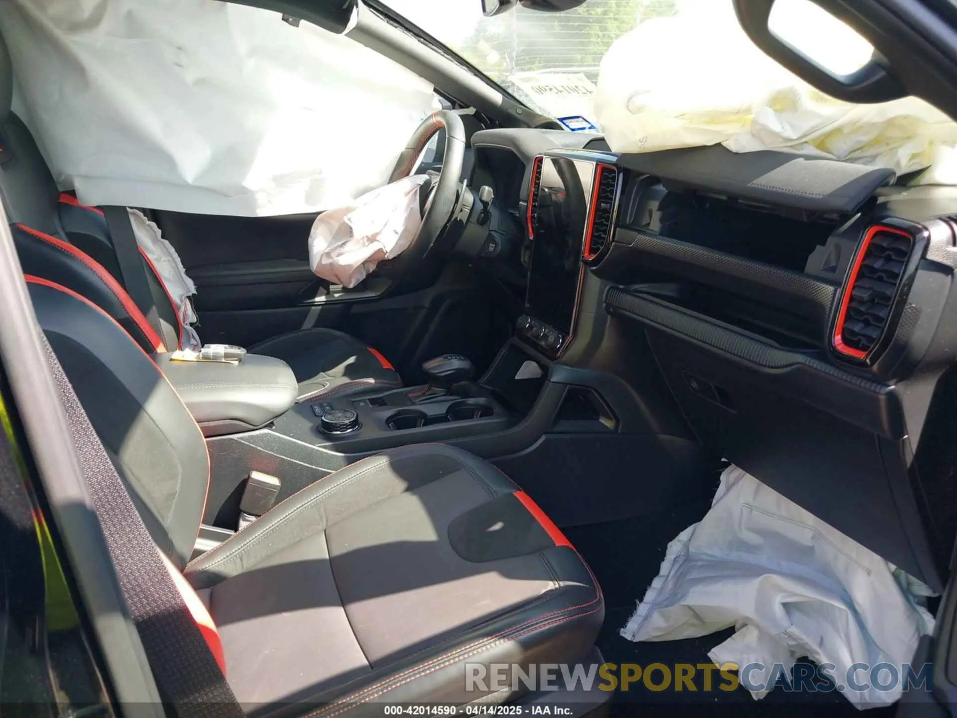 5 fotografías del automóvil dañado 1FTER4LR2RLE17287 FORD RANGER 2024