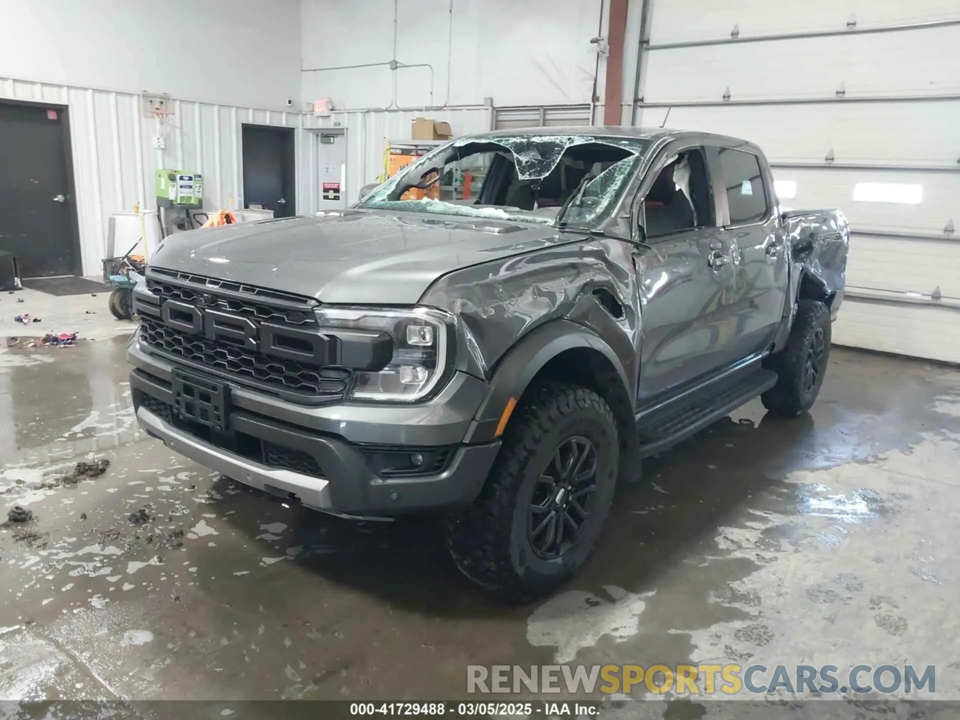 2 fotografías del automóvil dañado 1FTER4LR8RLE10778 FORD RANGER 2024