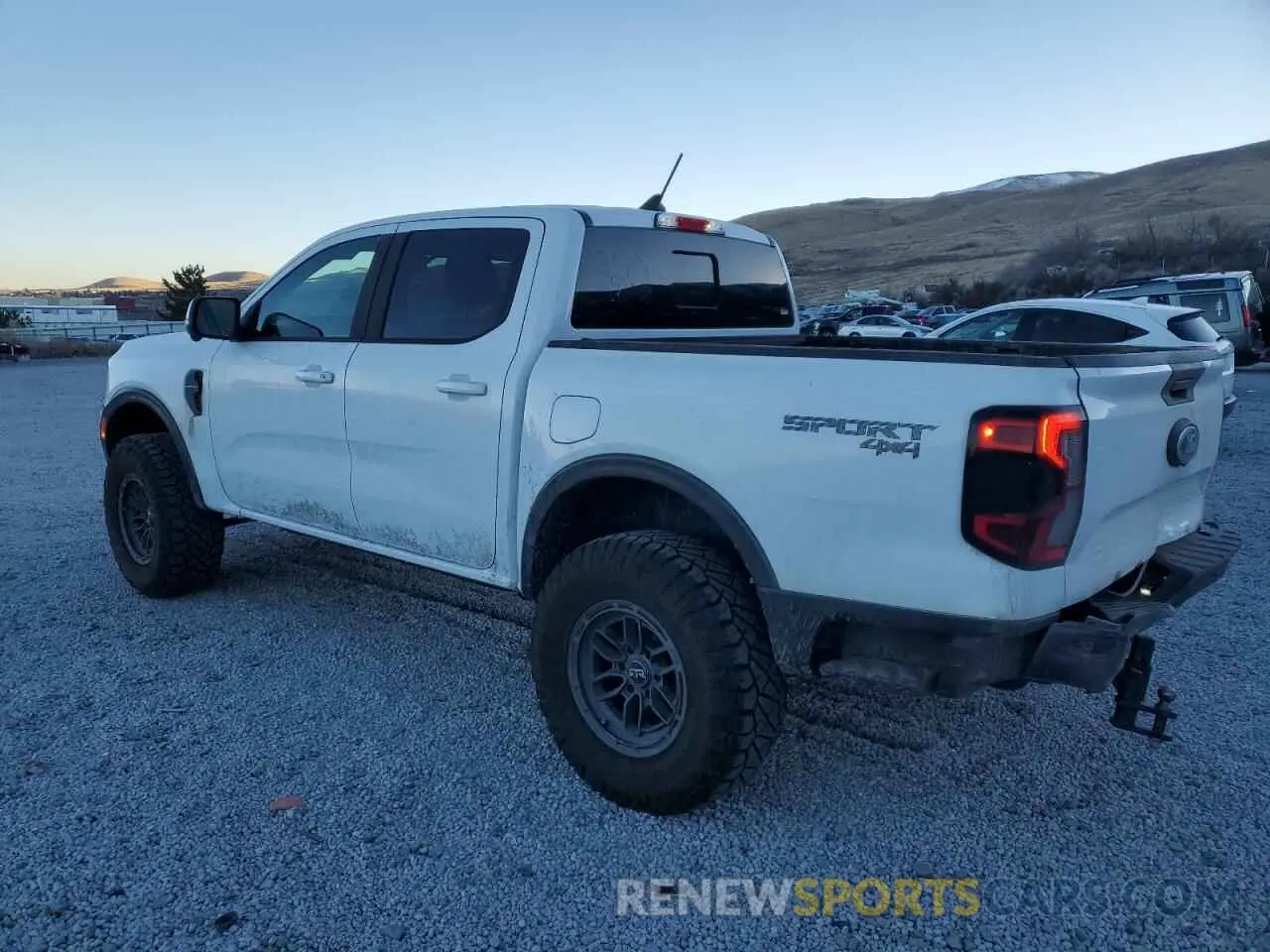 2 fotografías del automóvil dañado 1FTER4KH0RLE09682 FORD RANGER LAR 2024