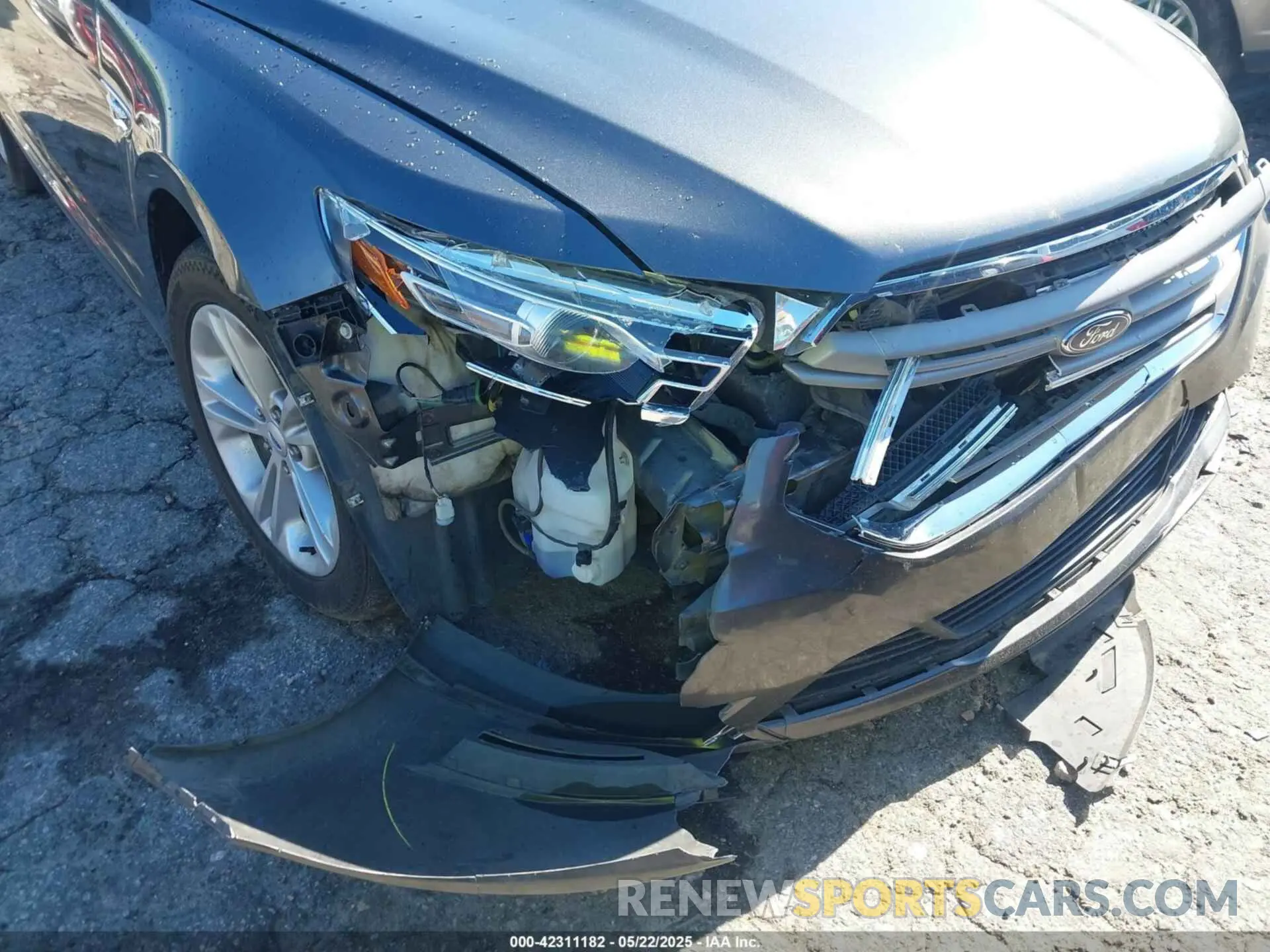 17 fotografías del automóvil dañado 1FAHP2D82KG117511 FORD TAURUS 2019
