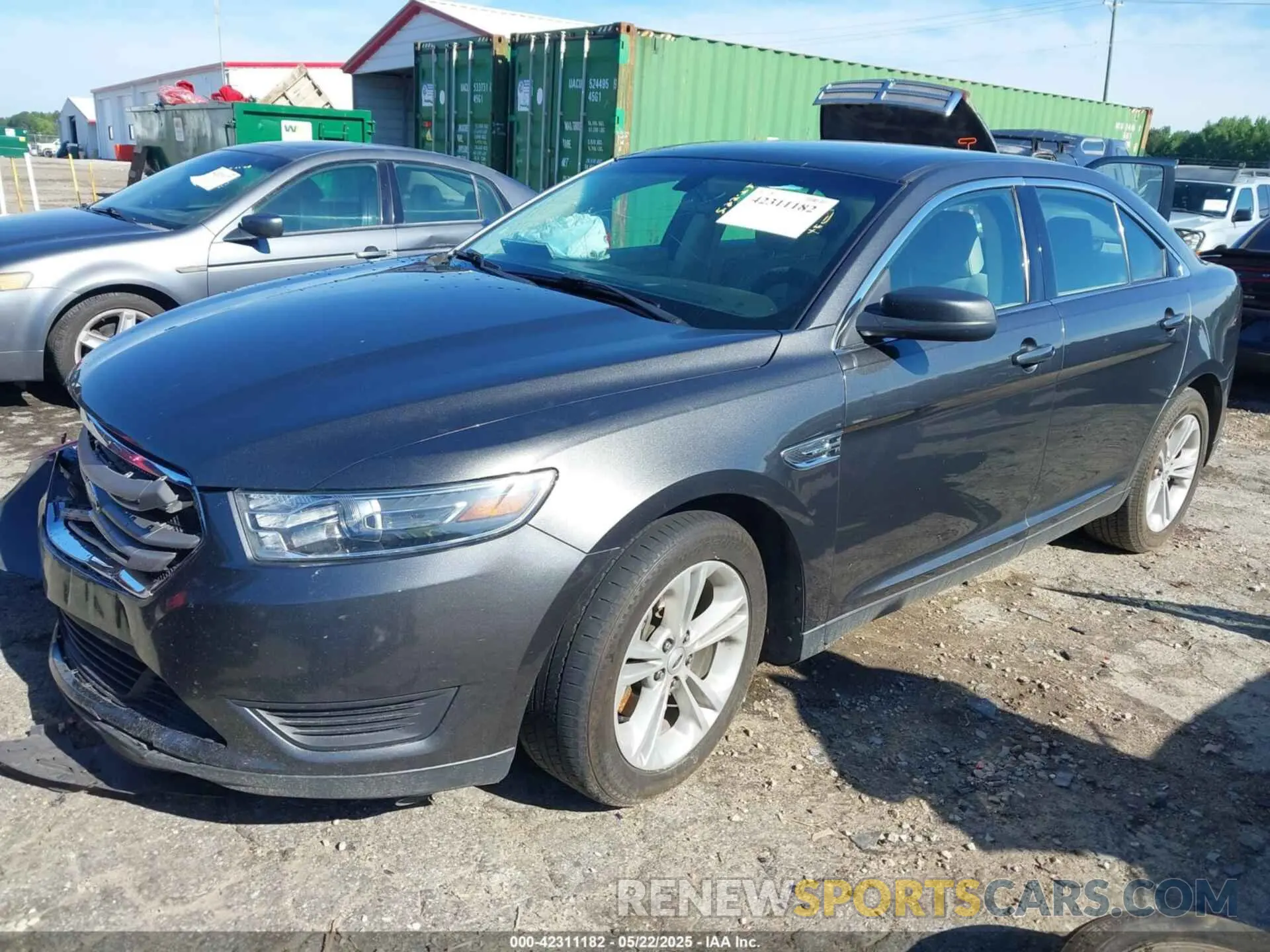 2 fotografías del automóvil dañado 1FAHP2D82KG117511 FORD TAURUS 2019