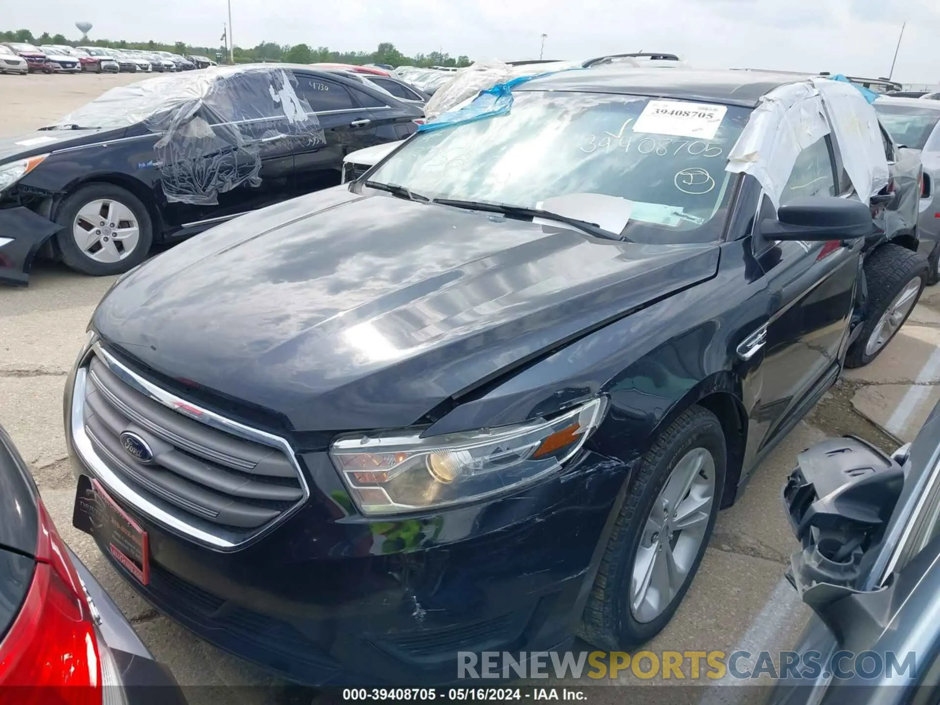 2 fotografías del automóvil dañado 1FAHP2D87KG102647 FORD TAURUS 2019