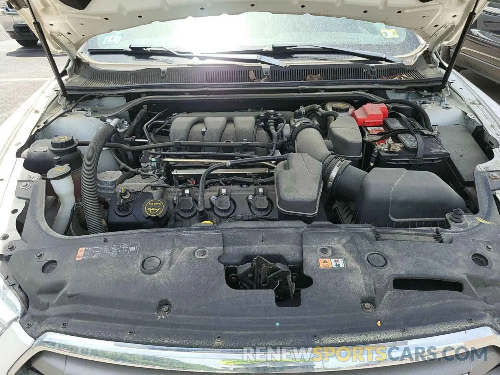 3 fotografías del automóvil dañado 1FAHP2E82KG100559 FORD TAURUS 2019