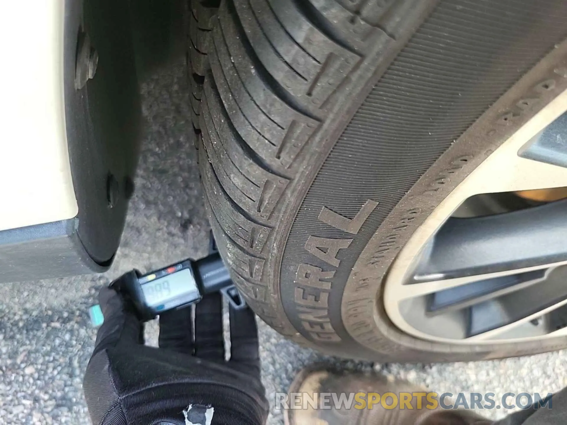 6 fotografías del automóvil dañado 1FAHP2E82KG100559 FORD TAURUS 2019