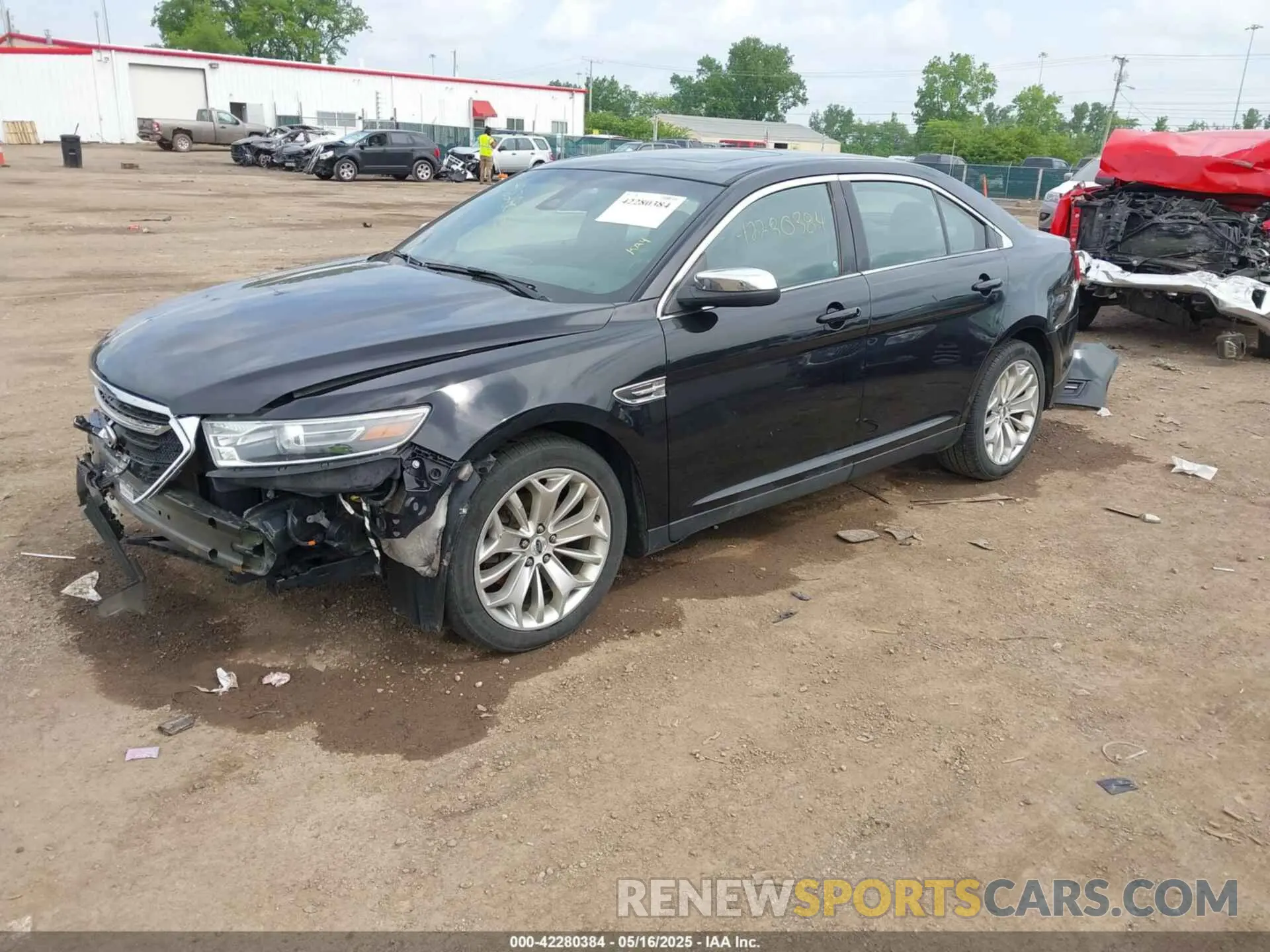 2 fotografías del automóvil dañado 1FAHP2F82KG111088 FORD TAURUS 2019