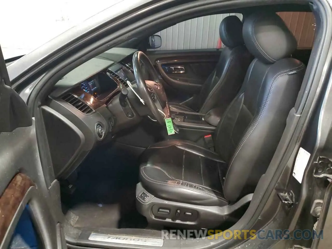 7 fotografías del automóvil dañado 1FAHP2F82KG115447 FORD TAURUS 2019