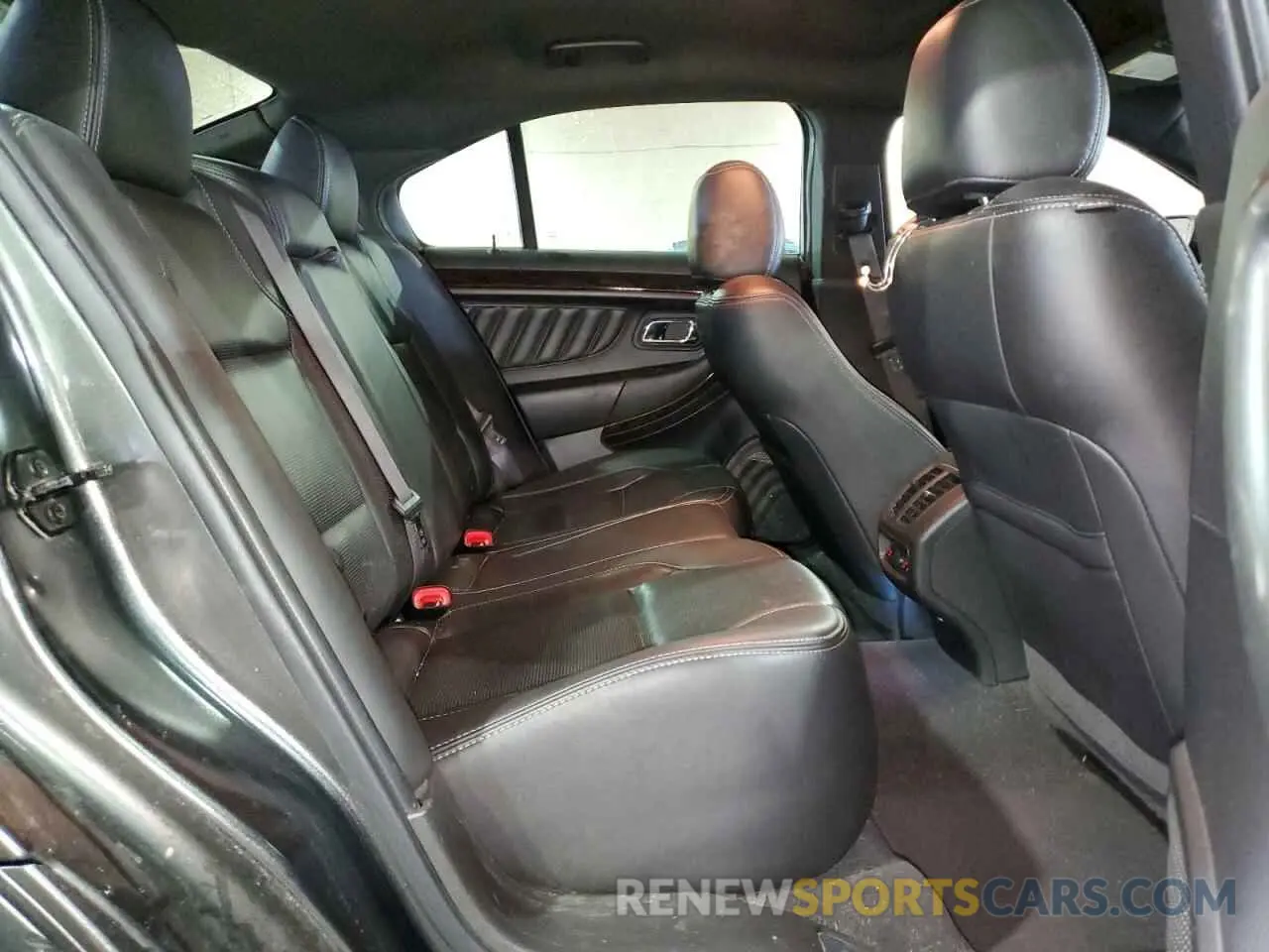 10 fotografías del automóvil dañado 1FAHP2F84KG101162 FORD TAURUS 2019