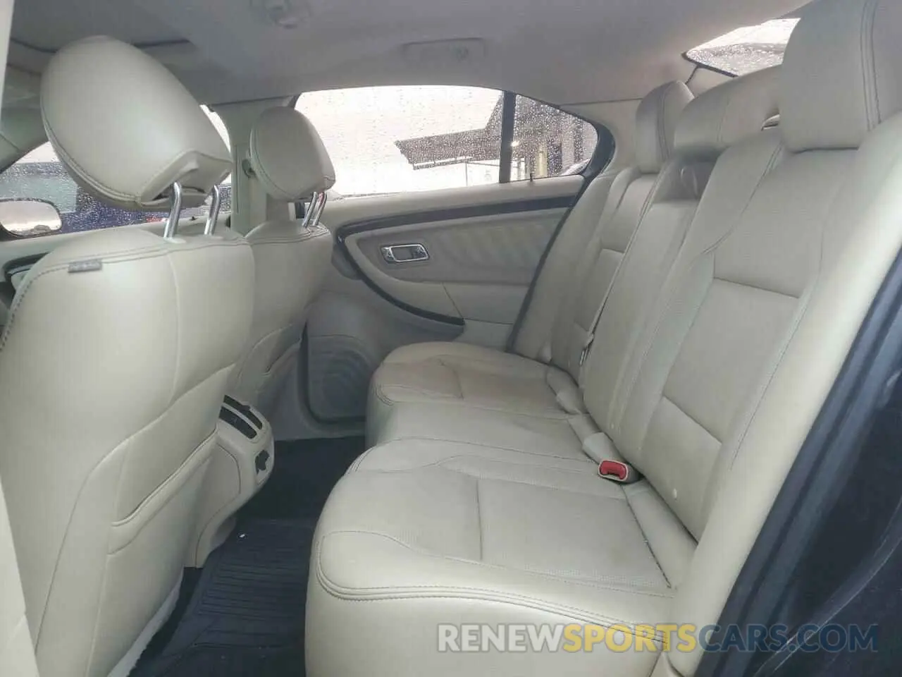 10 fotografías del automóvil dañado 1FAHP2F84KG109410 FORD TAURUS 2019