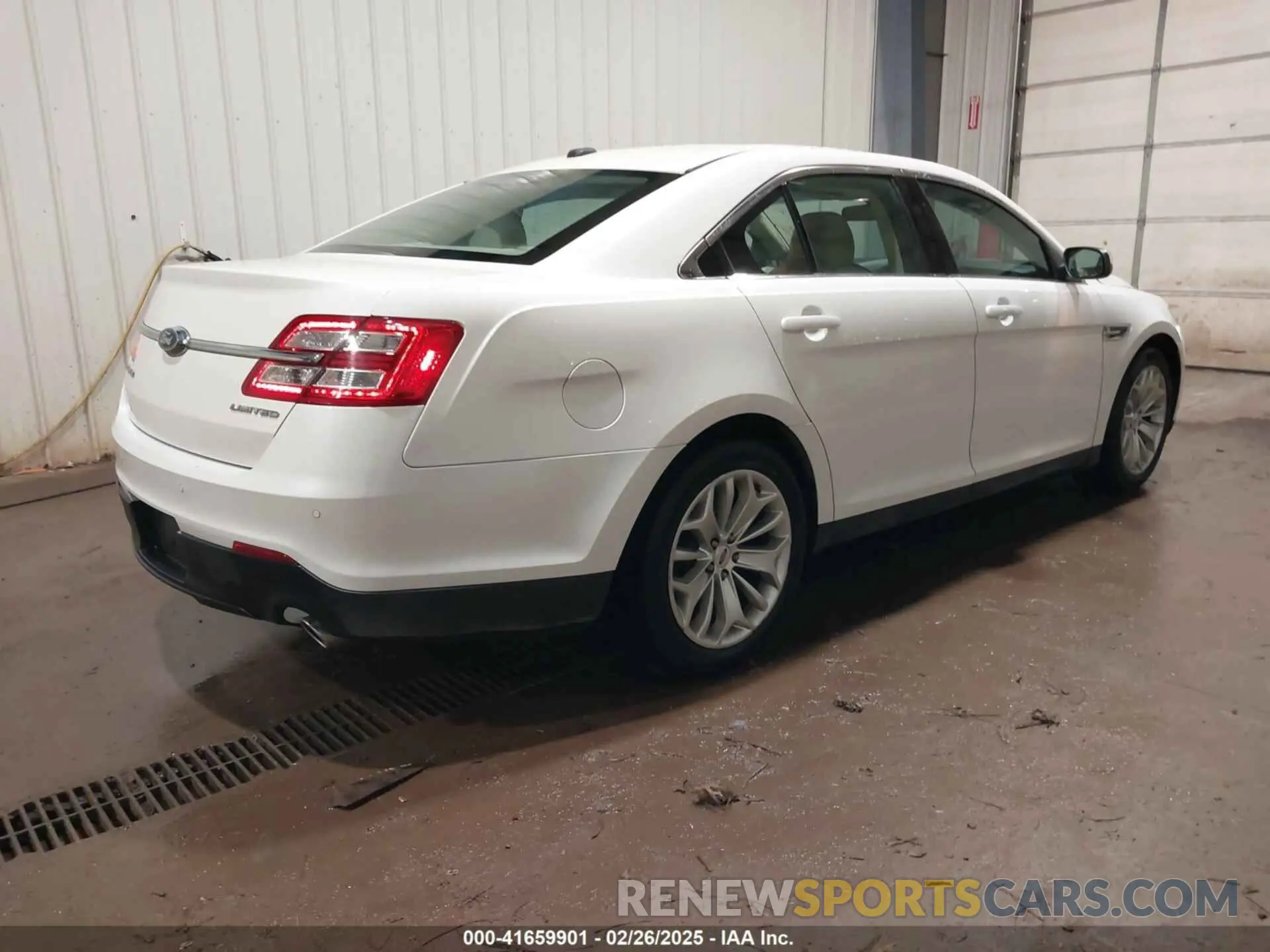 4 fotografías del automóvil dañado 1FAHP2F84KG118222 FORD TAURUS 2019