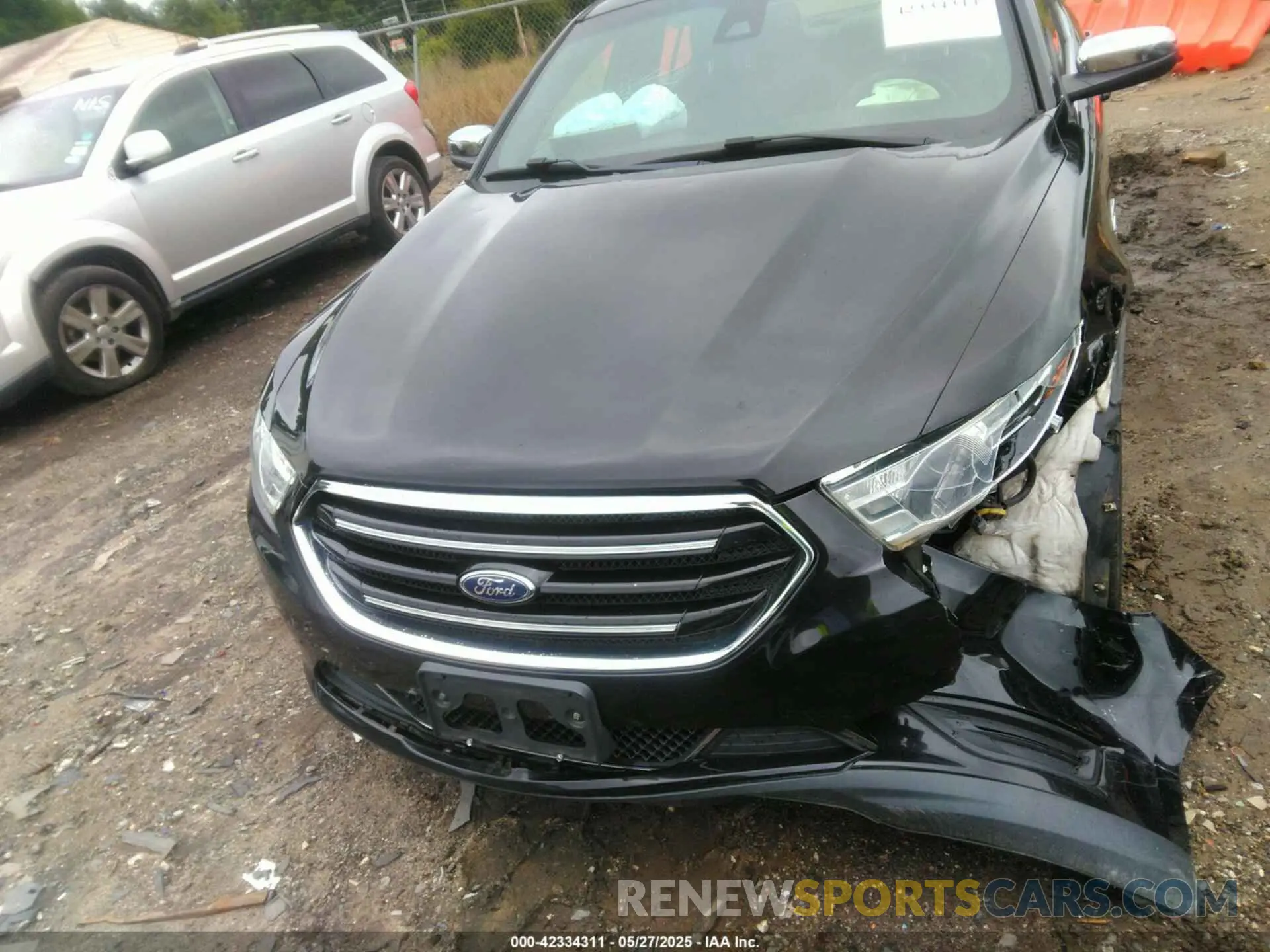 12 fotografías del automóvil dañado 1FAHP2F85KG106645 FORD TAURUS 2019
